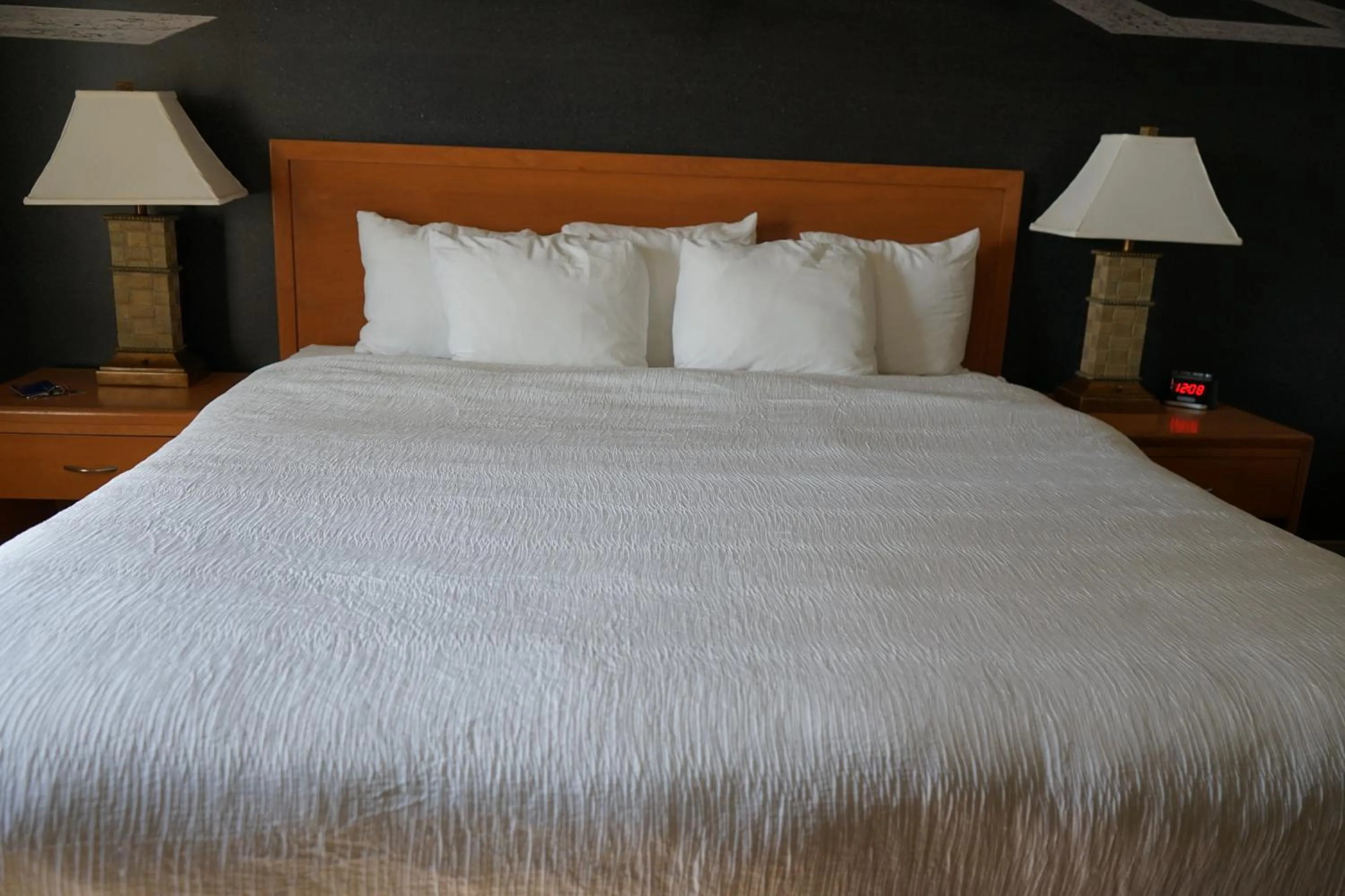 King Room - Accessible/Non-Smoking in Comfort Inn Hanford Lemoore