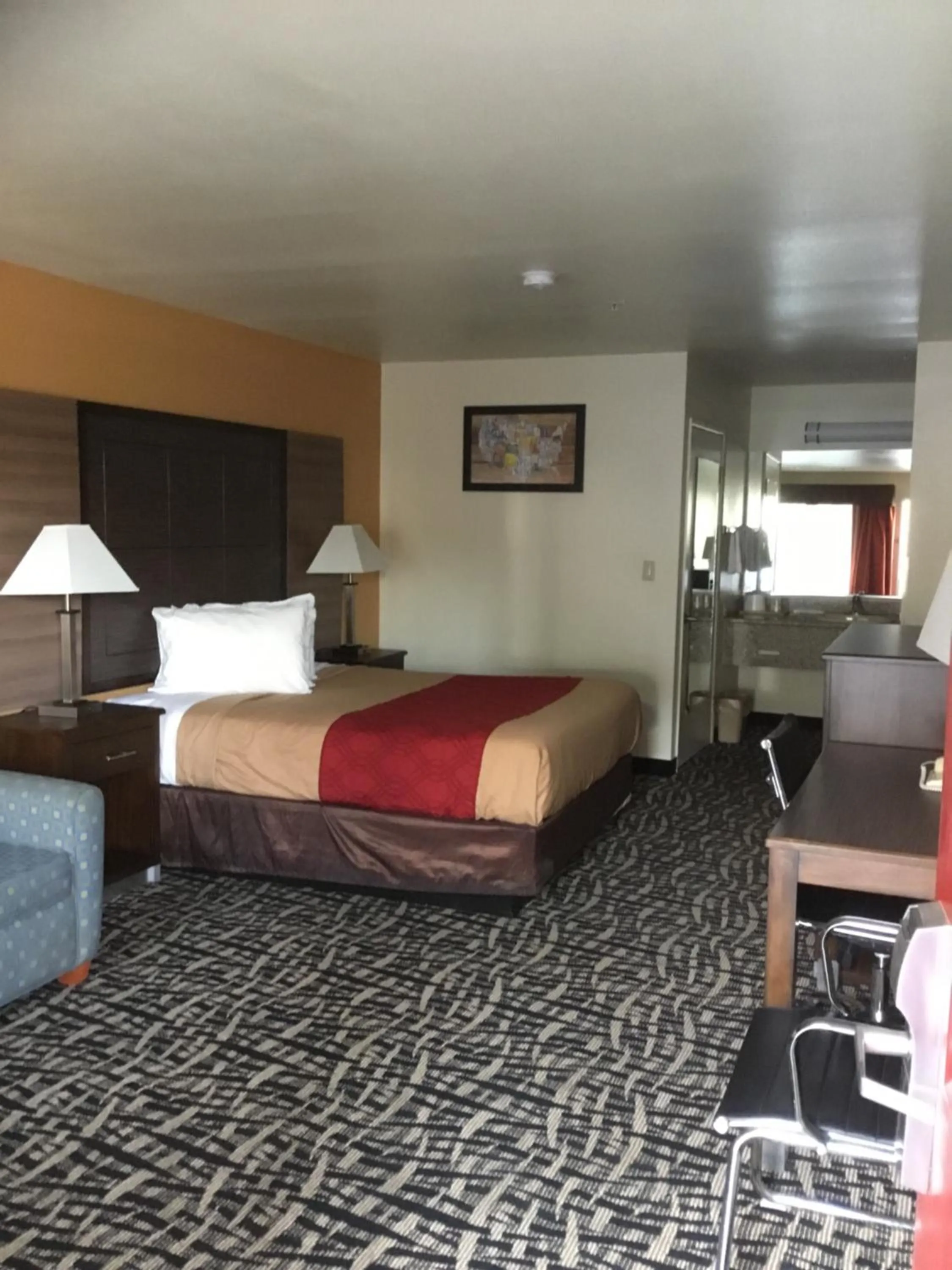 Queen Room - Non-Smoking in Executive Inn westley,CA