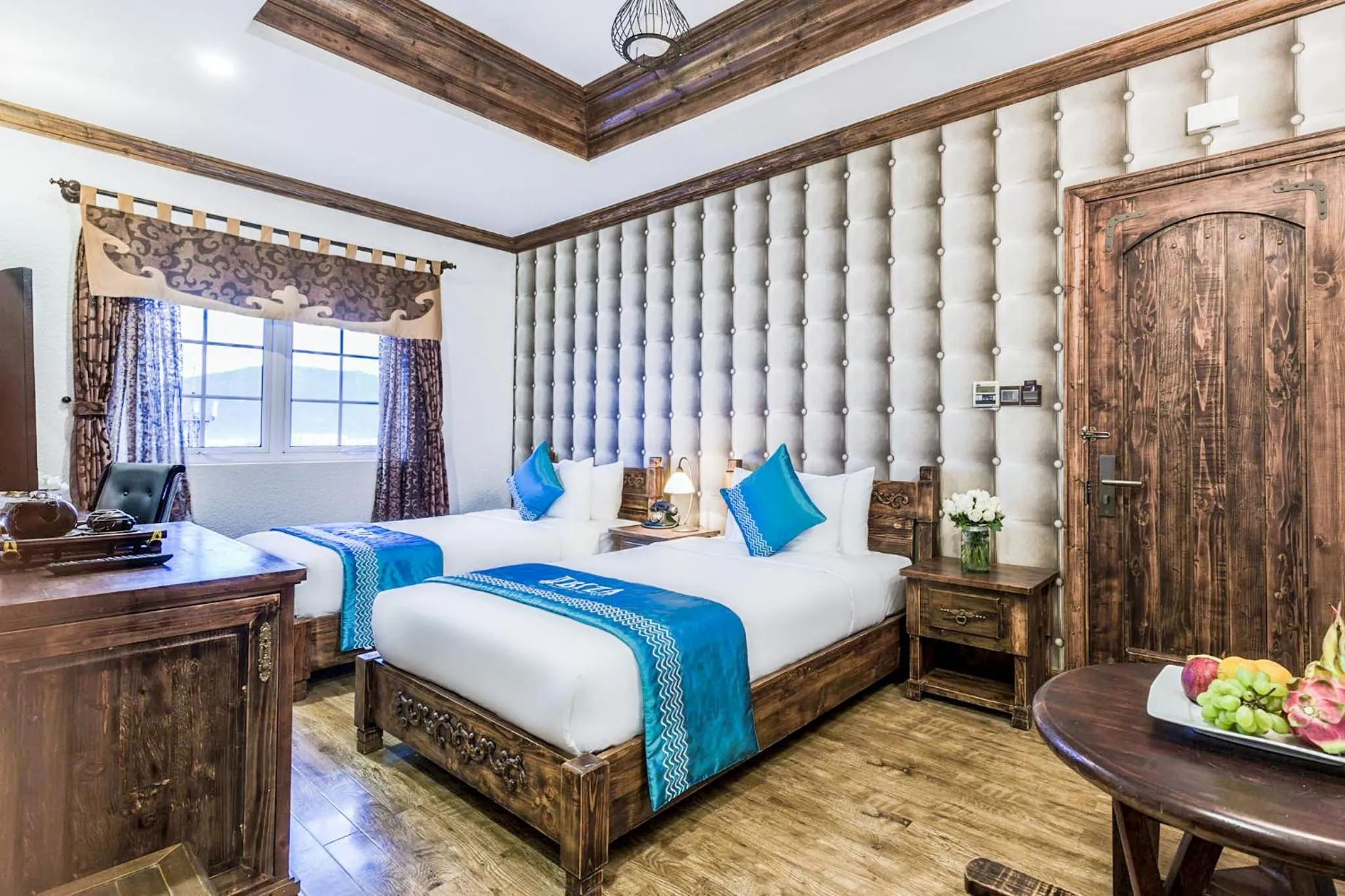 Deluxe Twin Partial River View in IBIZA Riverfront Da Nang Hotel