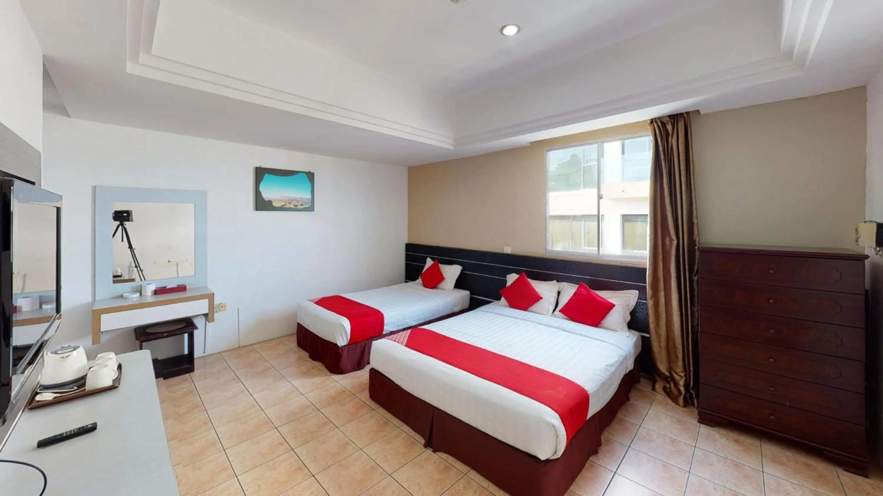 Superior Suite in Hotel O Mayfair Hotel