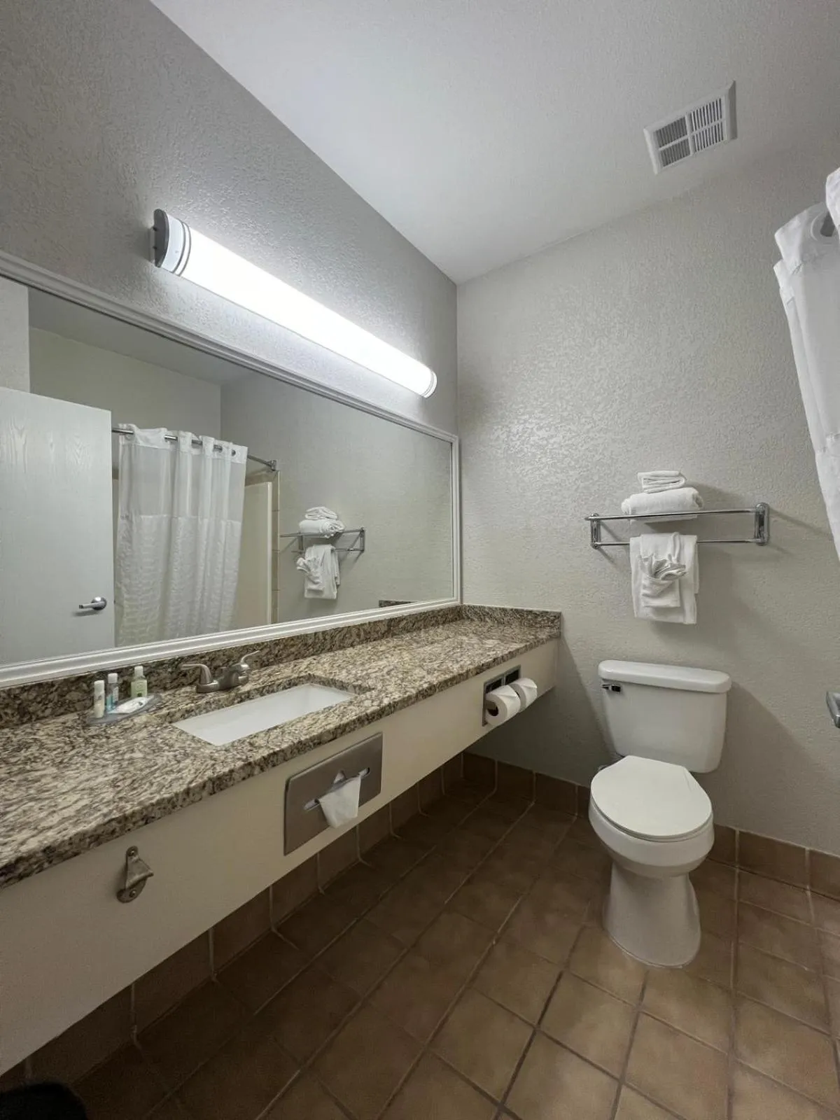 King Suite with Sofa Bed- Non-Smoking  in Quality Inn & Suites Loveland