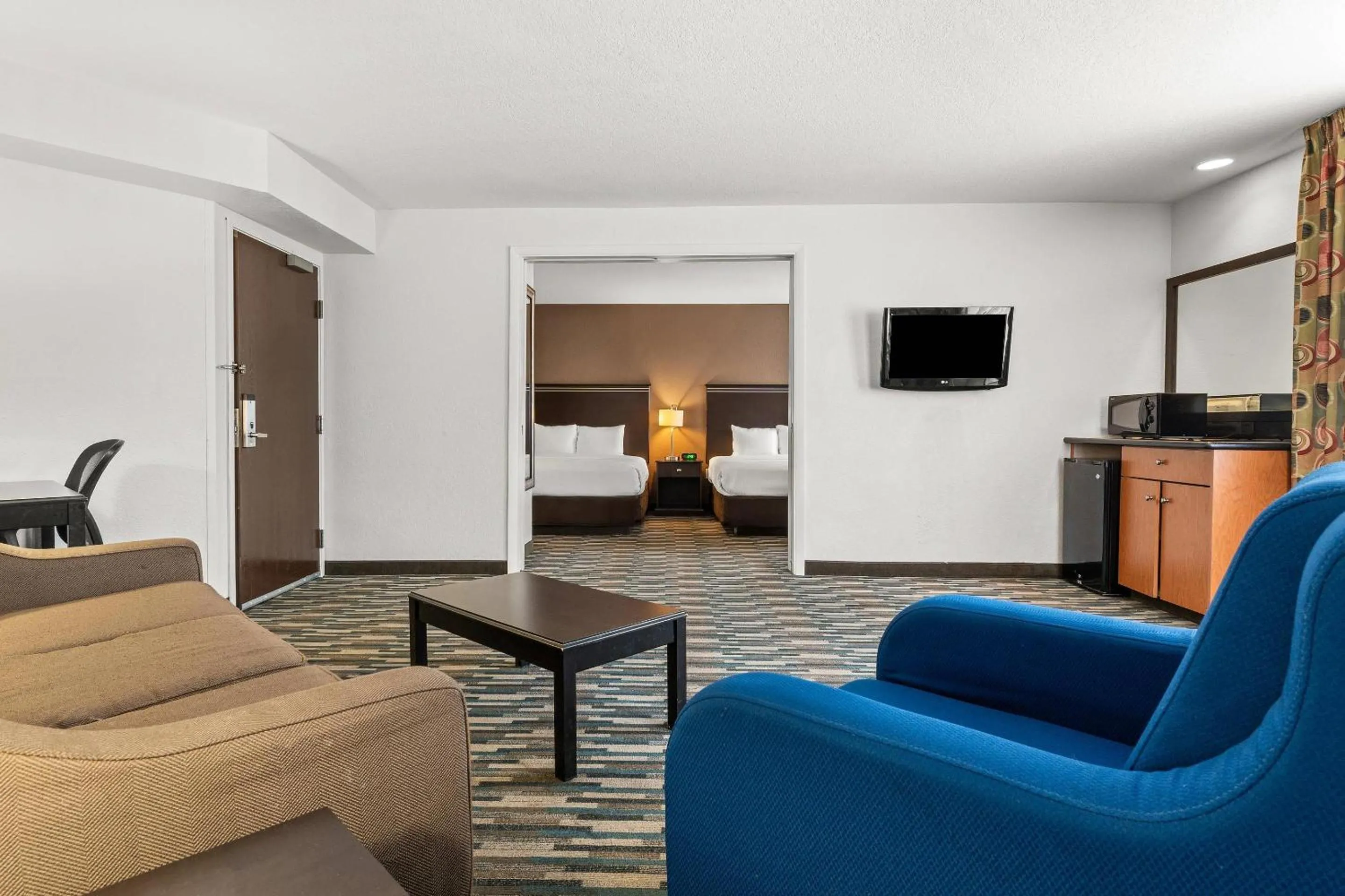 Suite with Two Queen Beds - Non-Smoking in Quality Inn & Suites Denver International Airport