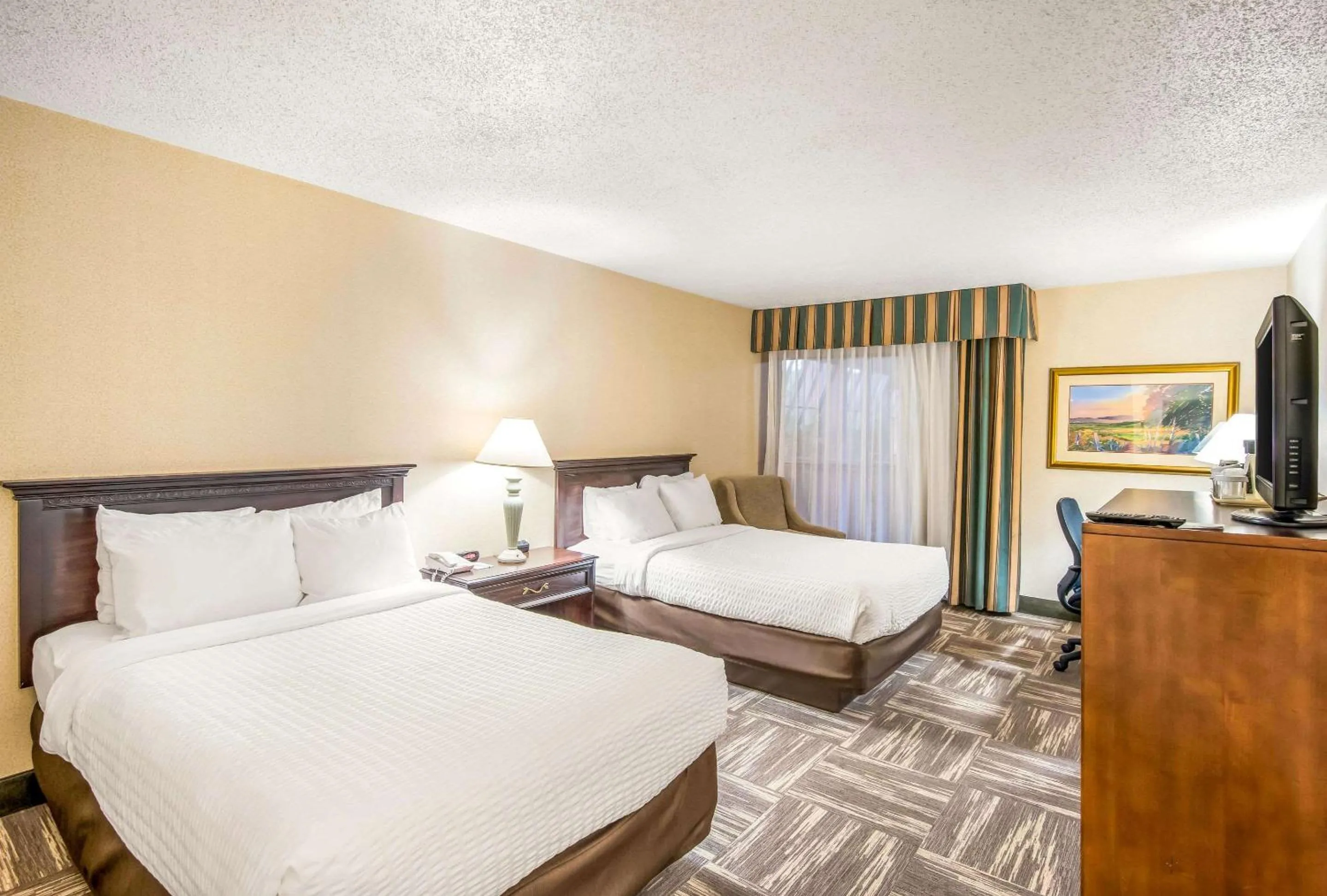 Double Room with Two Double Beds - Non-Smoking in Clarion Inn Grand Junction Airport