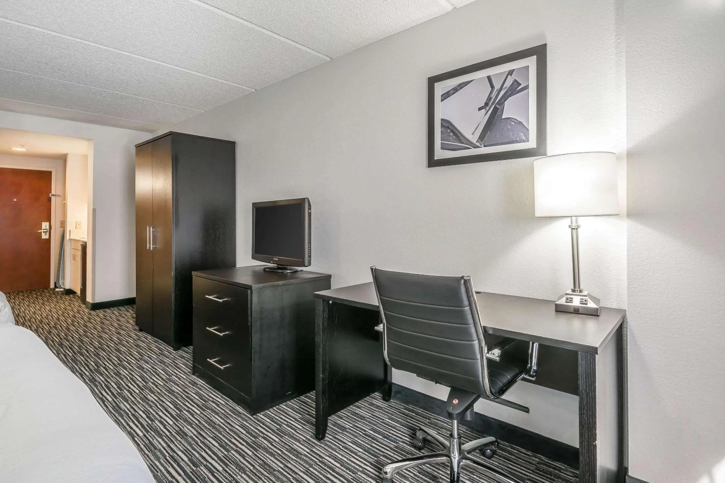 Superior Queen Room with Two Queen Beds - Accessible/Non-Smoking (No Pets Allowed) in Comfort Inn University