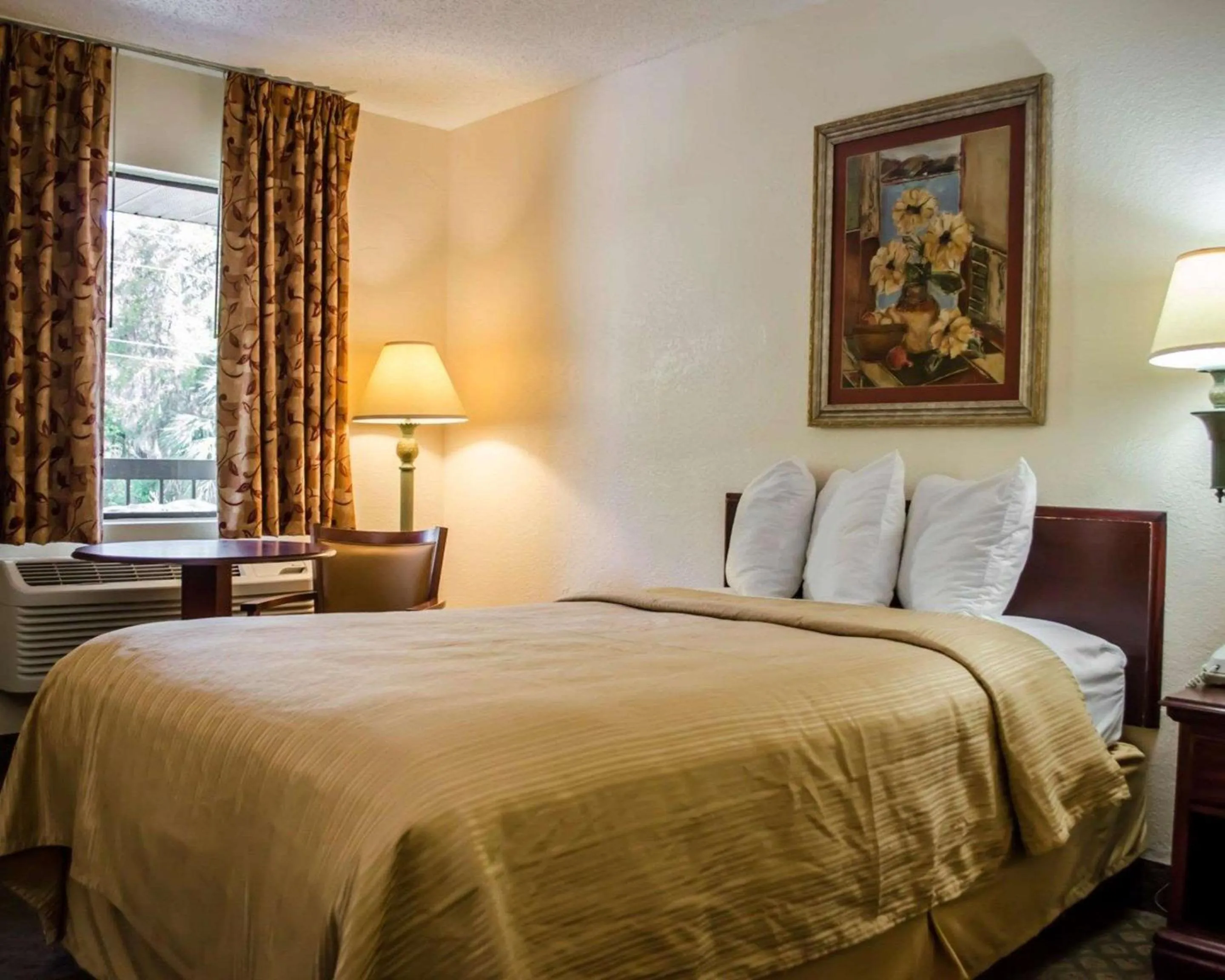 Standard Double Room Upper Floor - Smoking in Quality Inn Crystal River