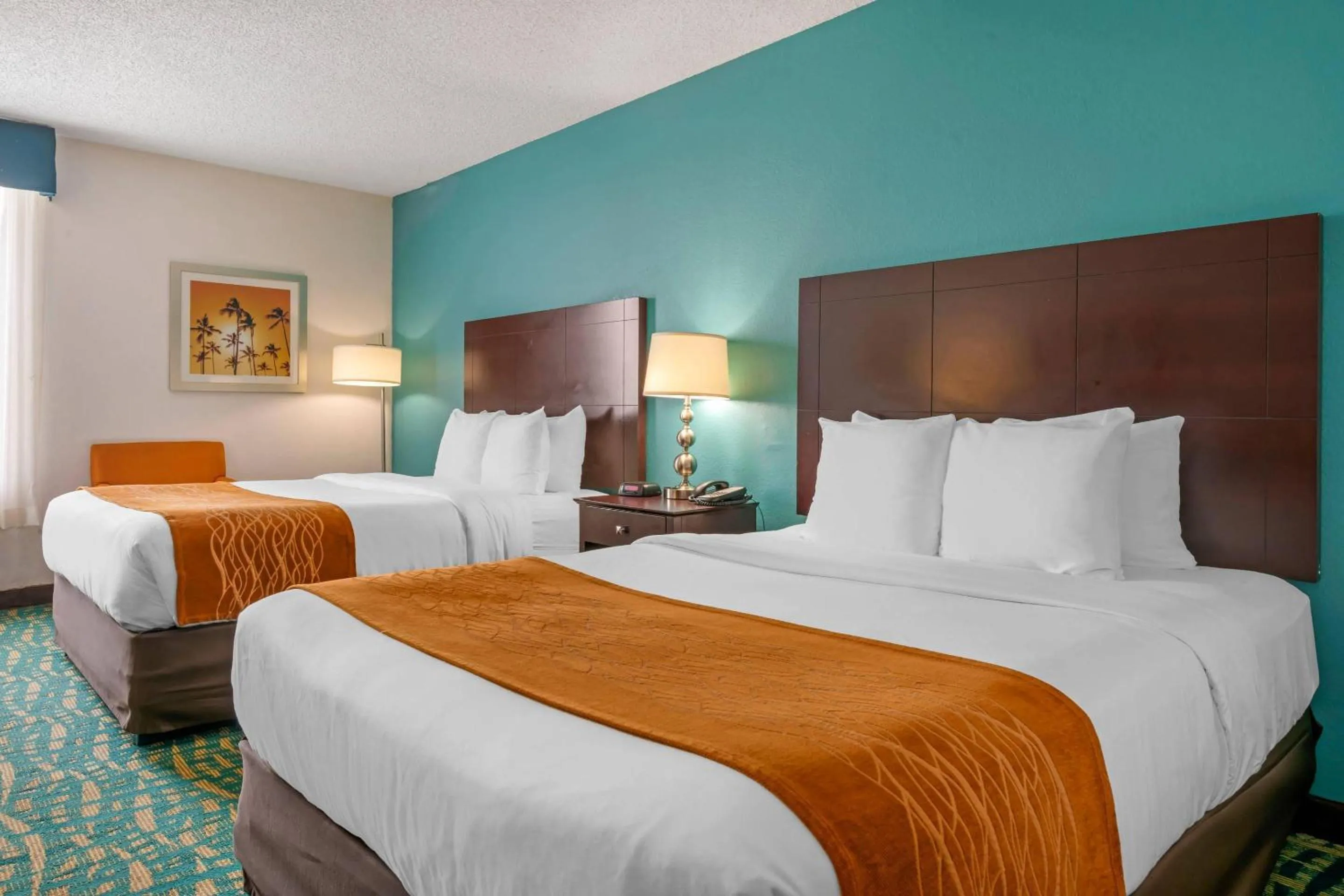 Queen Room with Two Queen Beds - Non-Smoking in Comfort Inn & Suites Fort Lauderdale West Turnpike