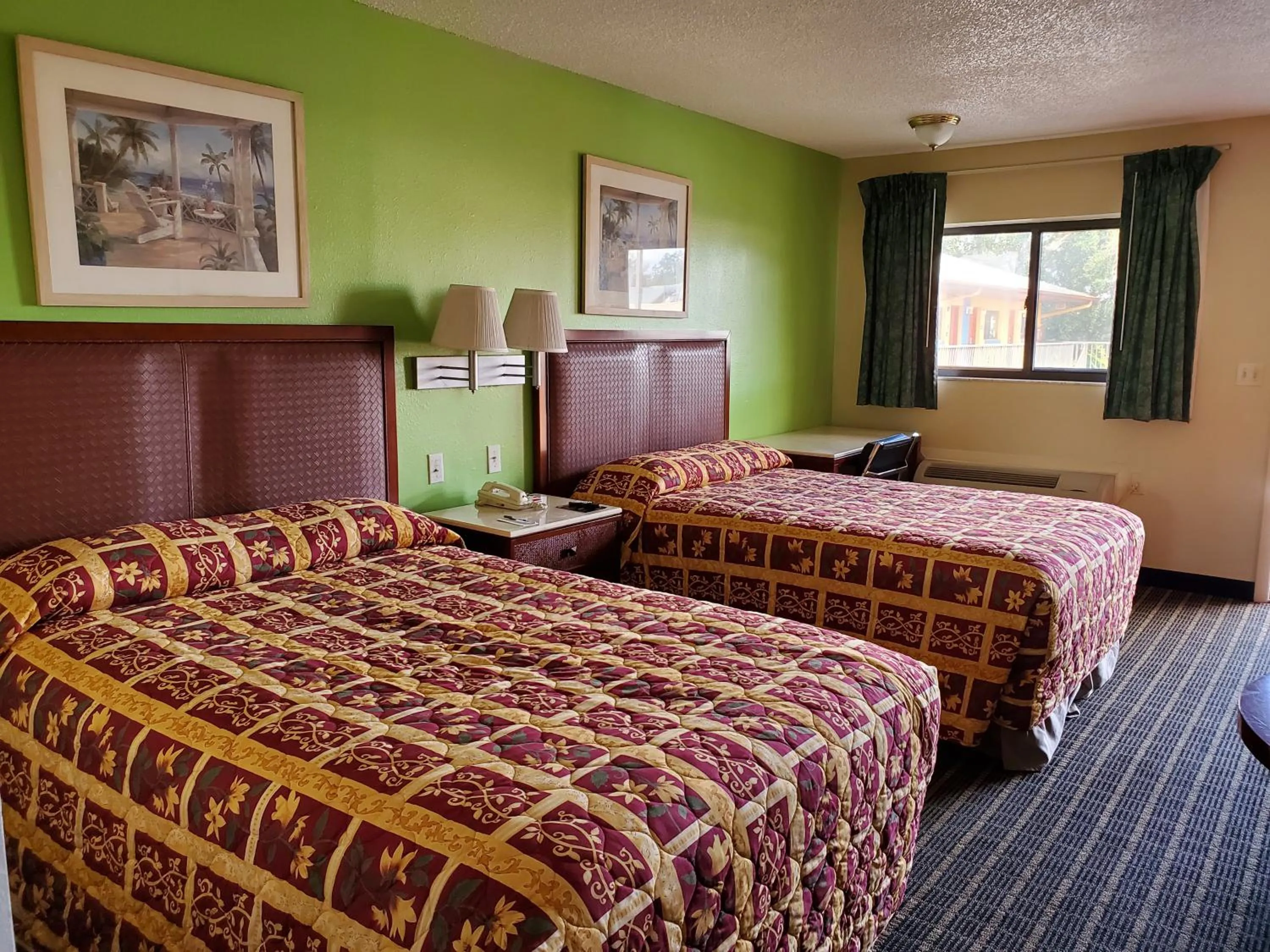 Double Room with Two Double Beds - Non-Smoking in Rodeway Inn