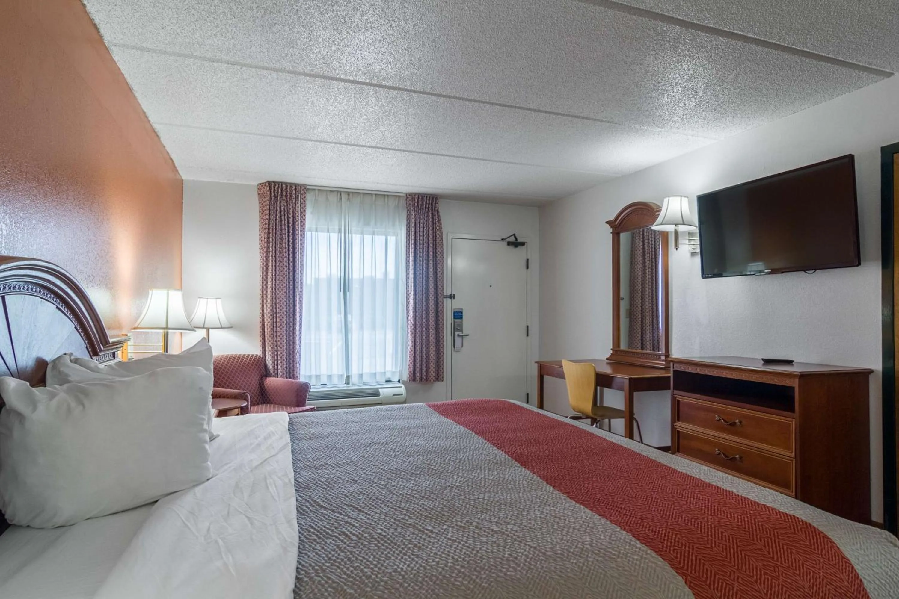 King Room - single occupancy - Smoking  in Motel 6 Waycross