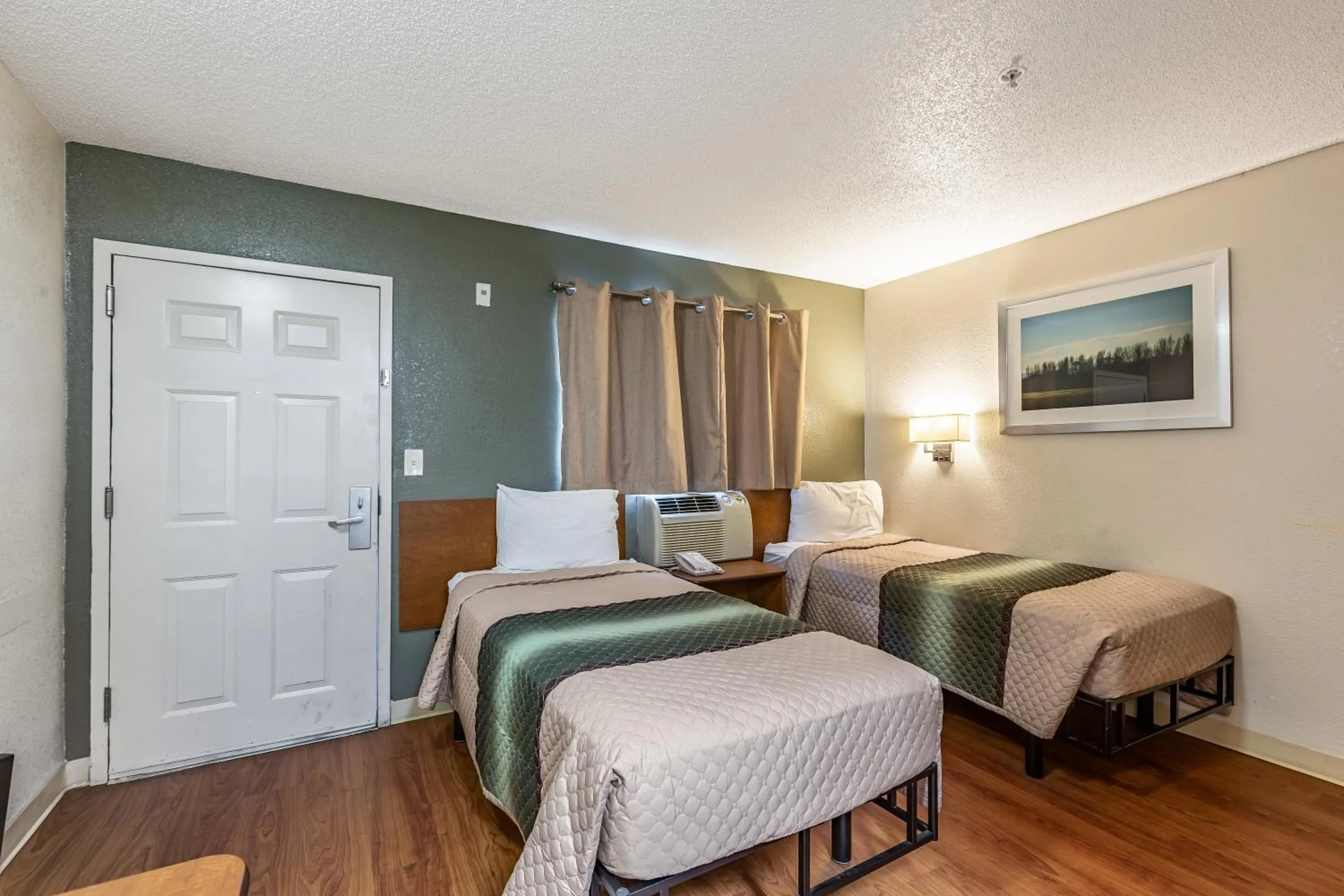 Studio Room with Two Double Beds Smoking    in HomeTowne Studios by Red Roof Atlanta - Chamblee