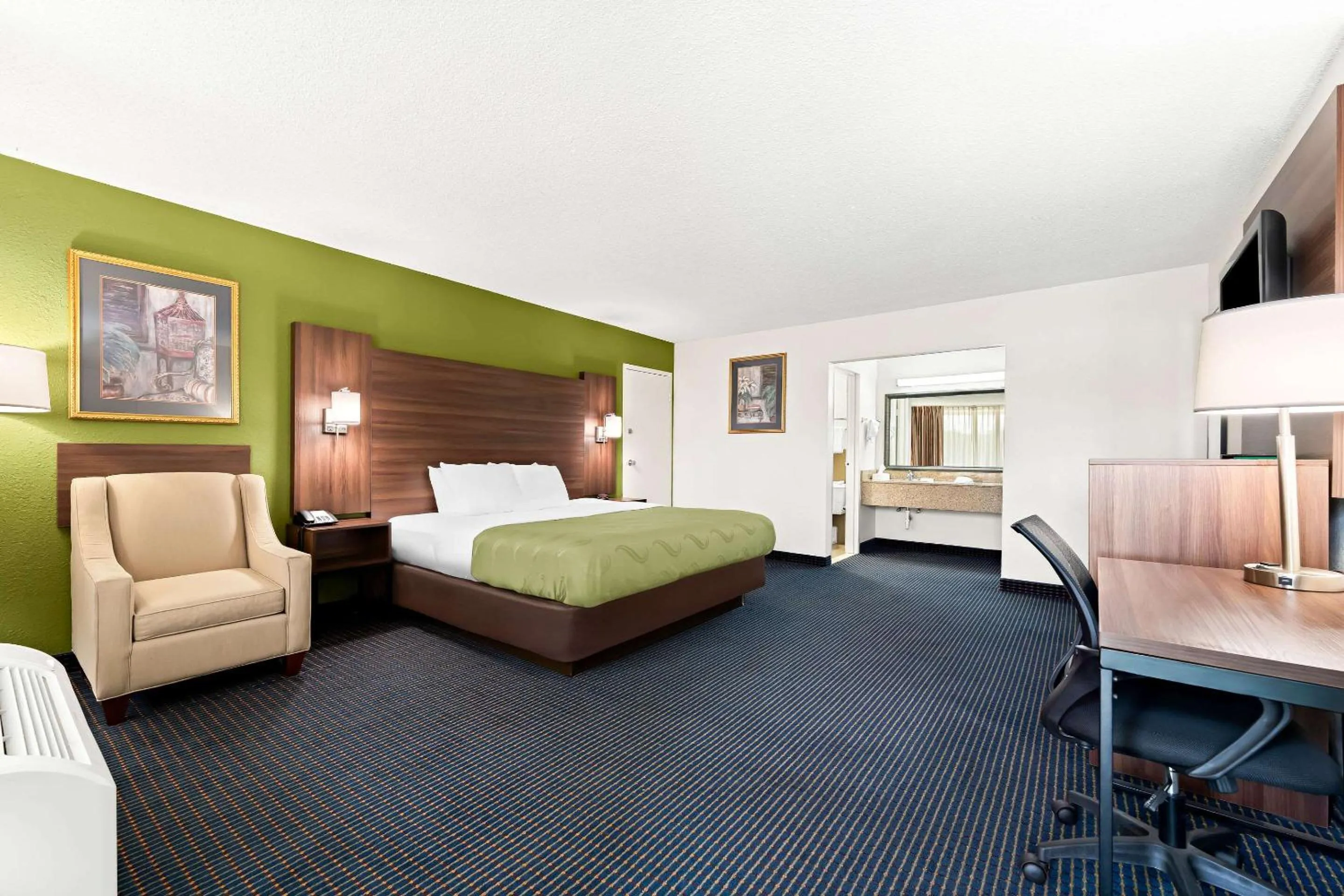 King Room - Smoking  in Quality Inn Americus