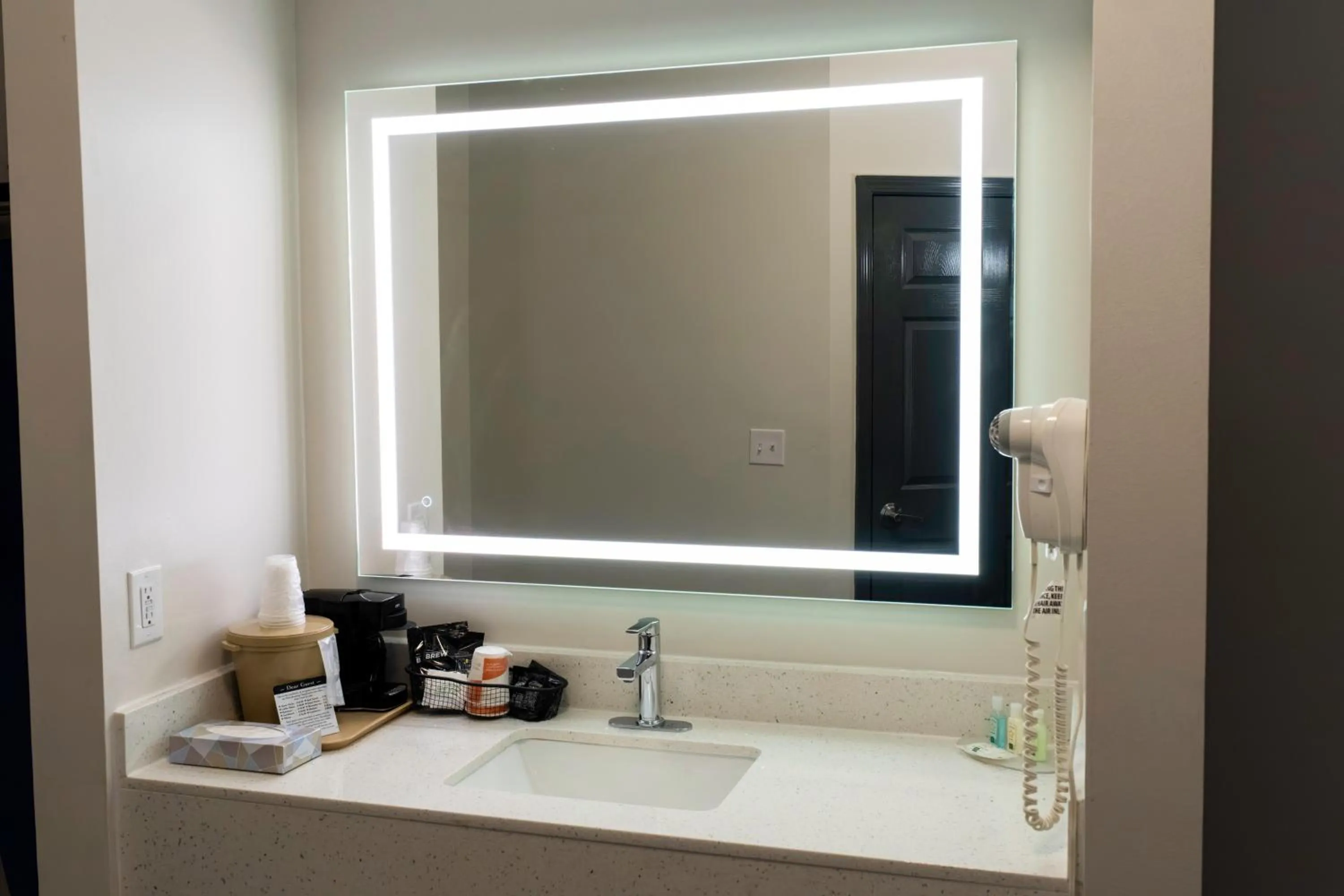 Double Room with Two Double Beds - Non-Smoking in Quality Inn Rome South