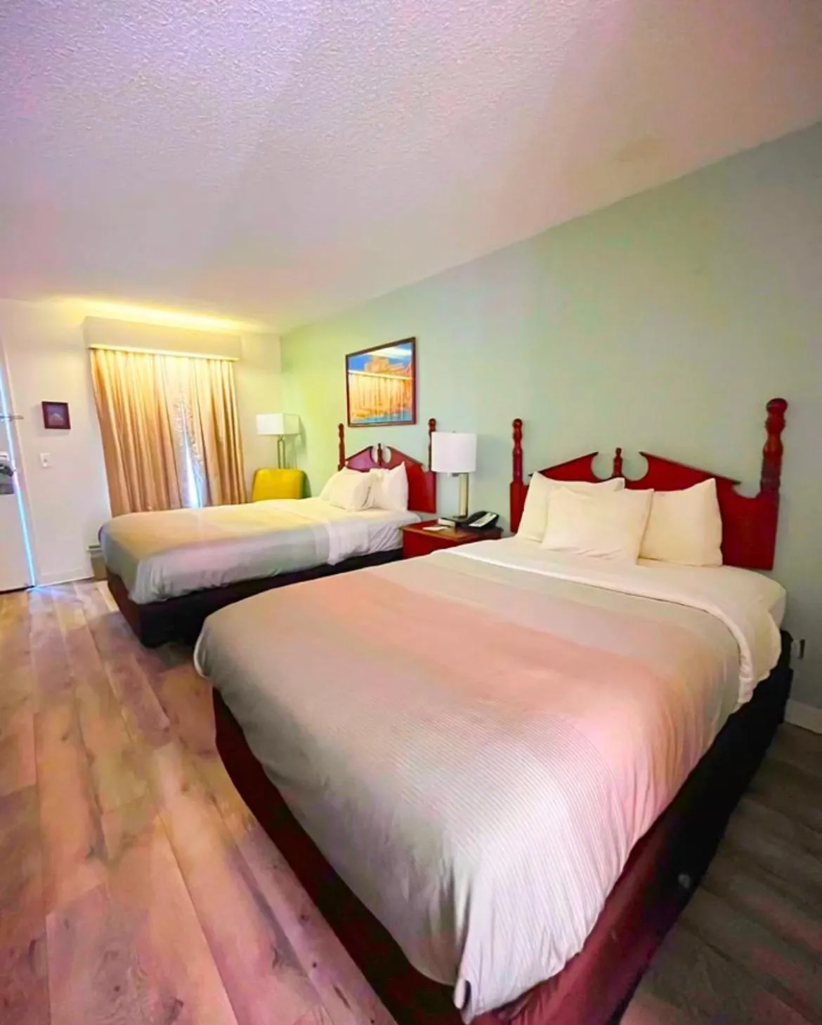 Double Room with Two Double Beds - Smoking in Quality Inn