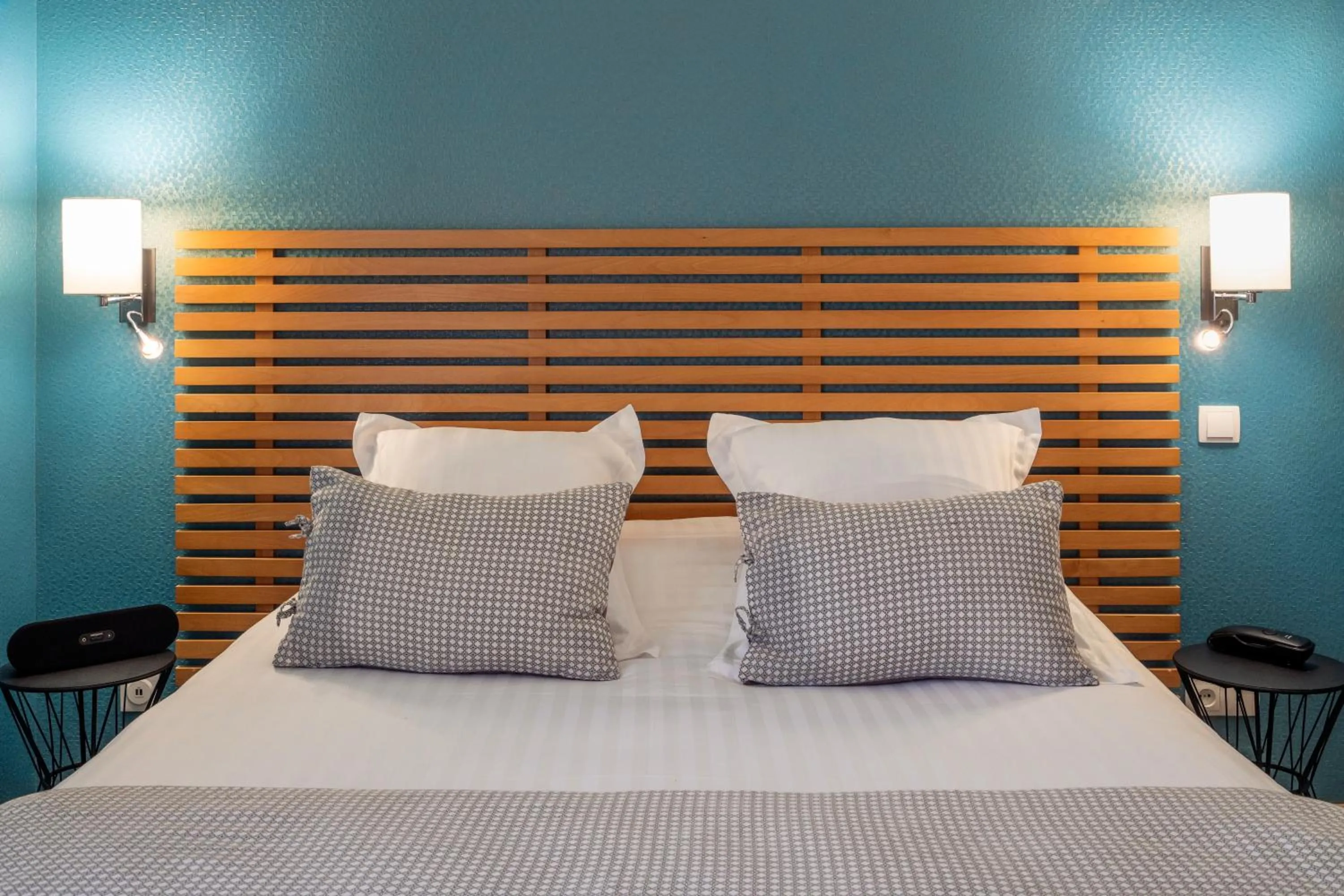 Classic Queen Room in Best Western Plus Hotel De La Regate-Erdre