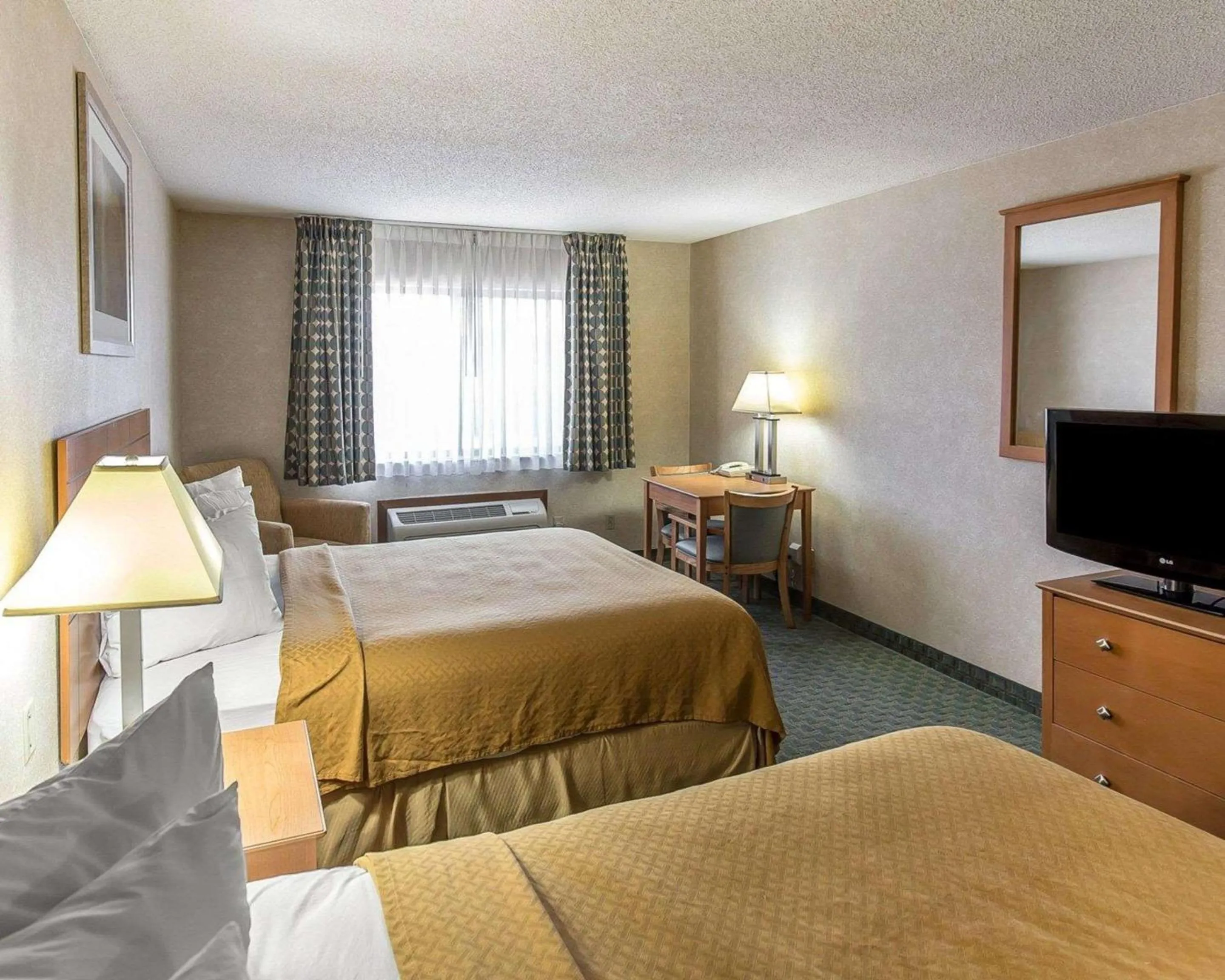 Queen Room with Two Queen Beds - Non-Smoking in Quality Inn at Collins Road - Cedar Rapids