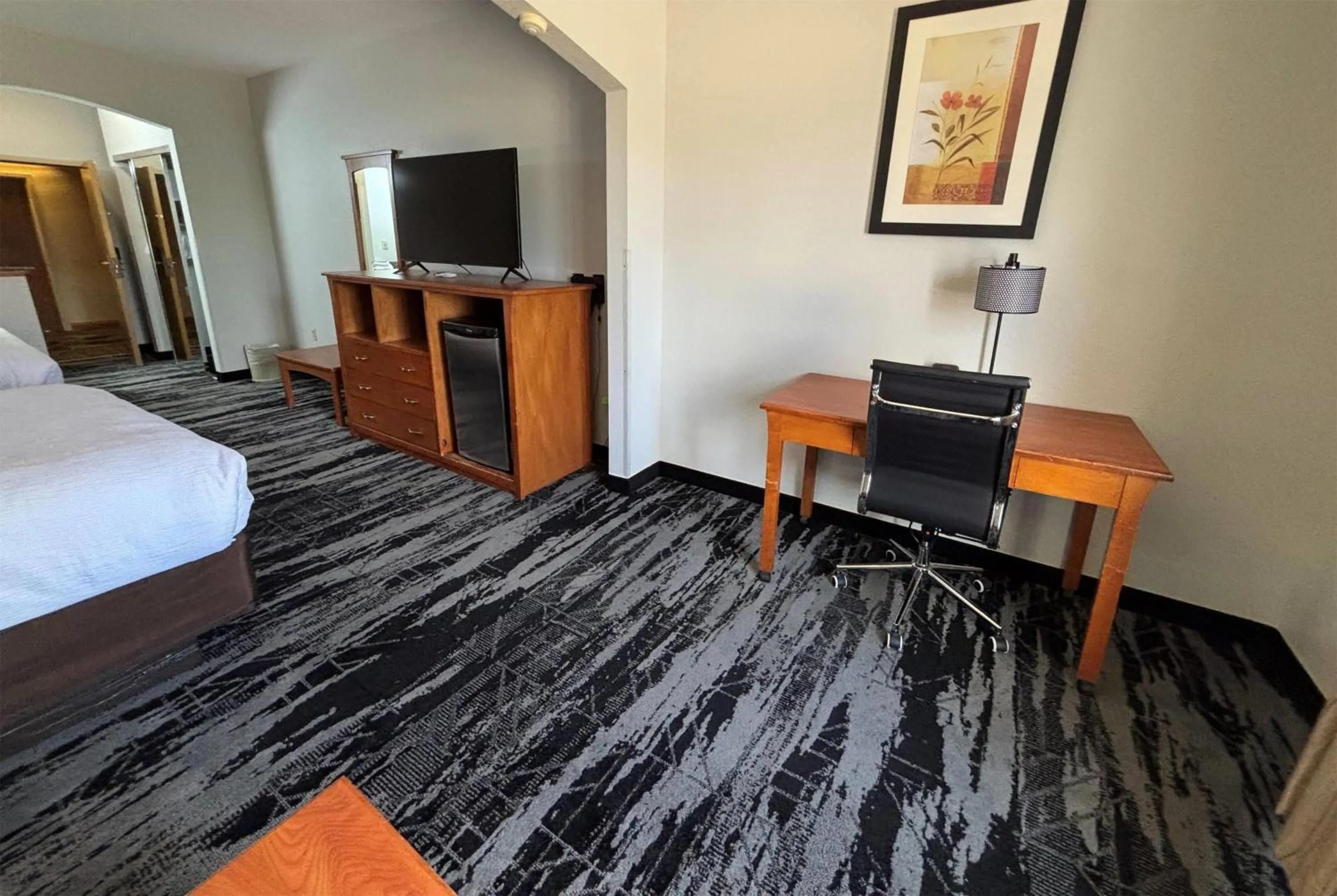 Deluxe Double Room with Two Double Beds Pet Friendly - Non-Smoking in Baymont by Wyndham Marion