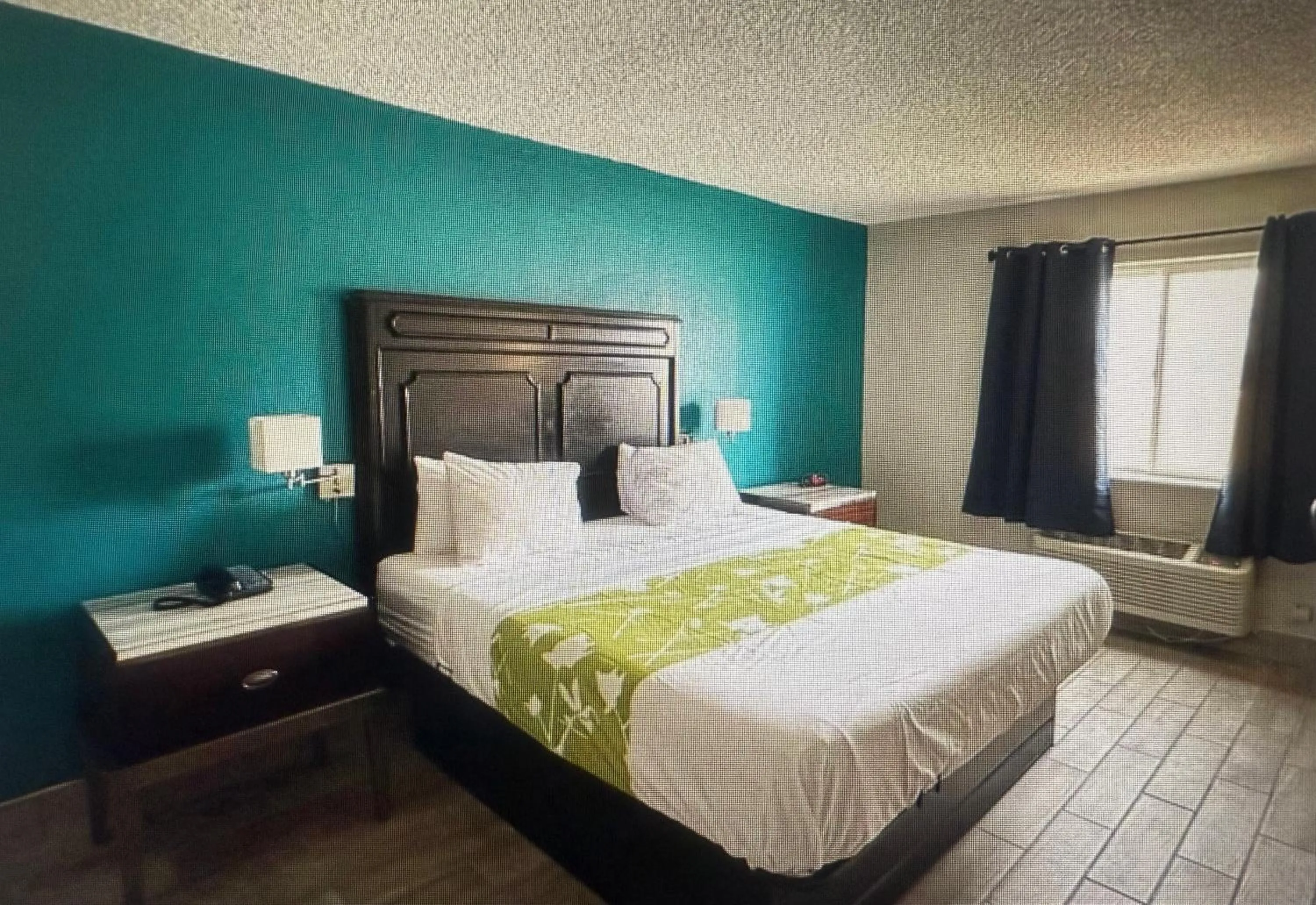 King Room - Disability Access/Non Smoking  in Rodeway Inn