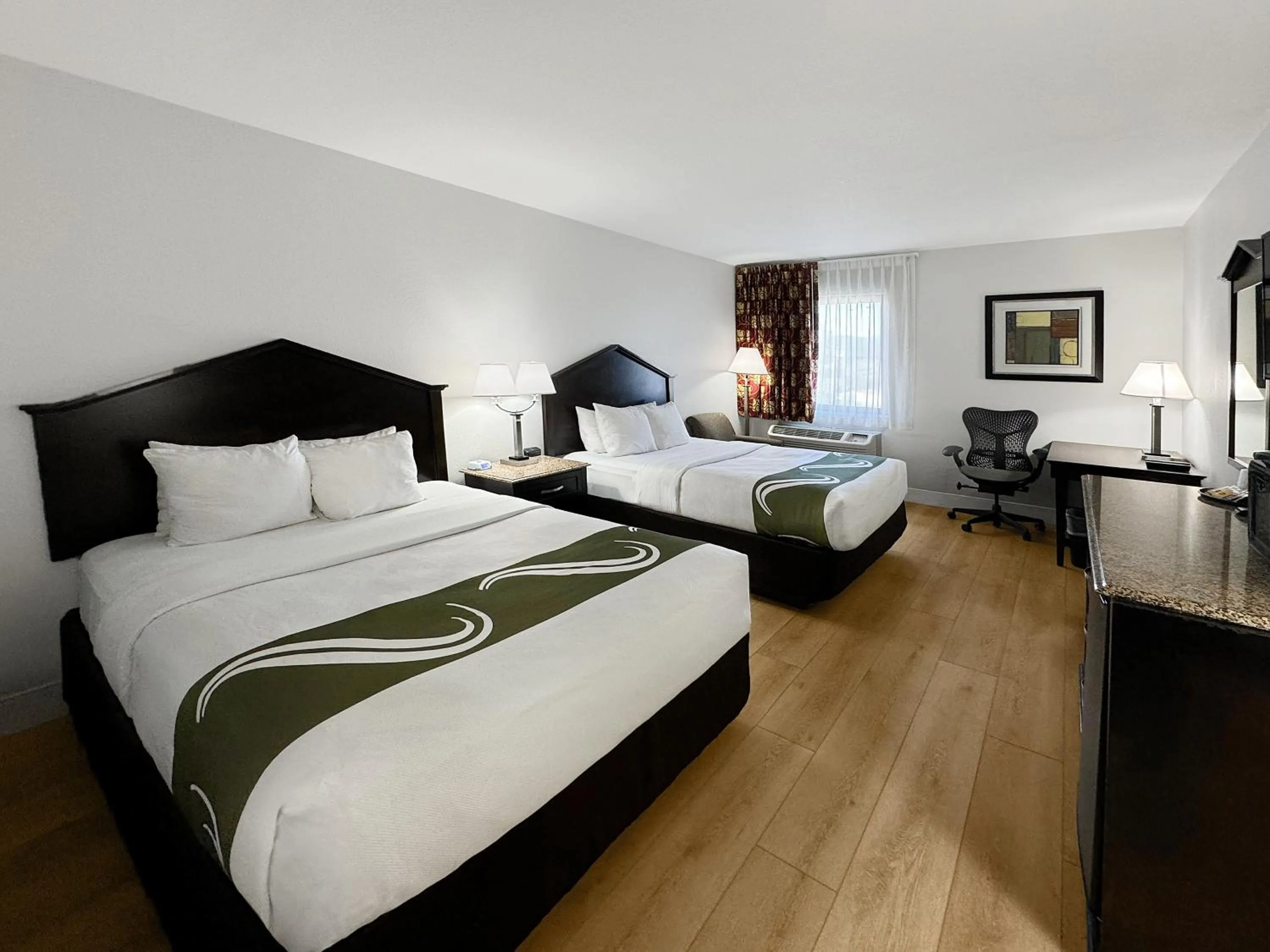 Standard Queen Room with Two Queen Beds and Tub - Accessible/Non-Smoking in Quality Inn Fort Wayne