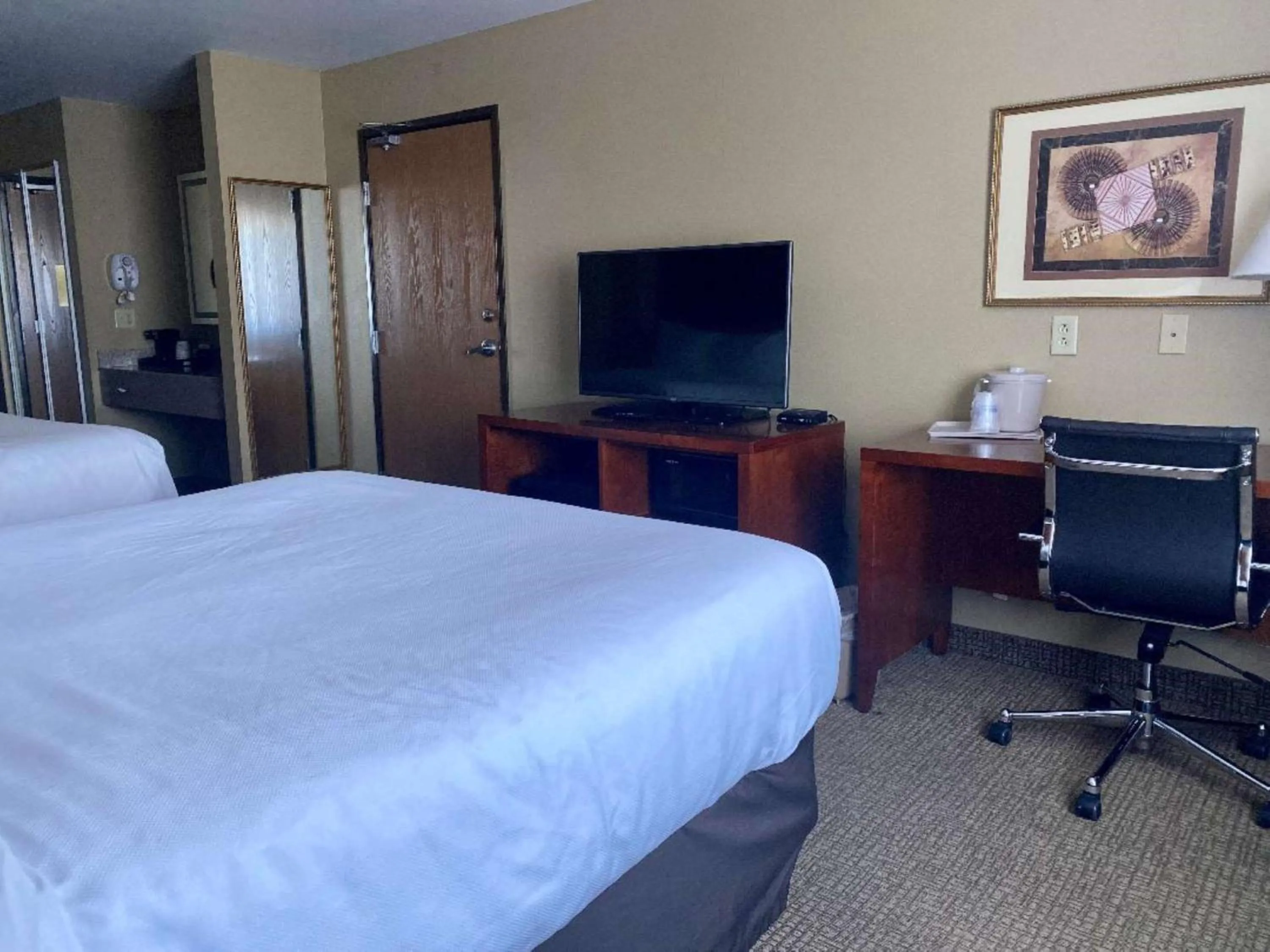 Queen Room with Two Queen Beds - Pet Friendly in Best Western Emporia Inn