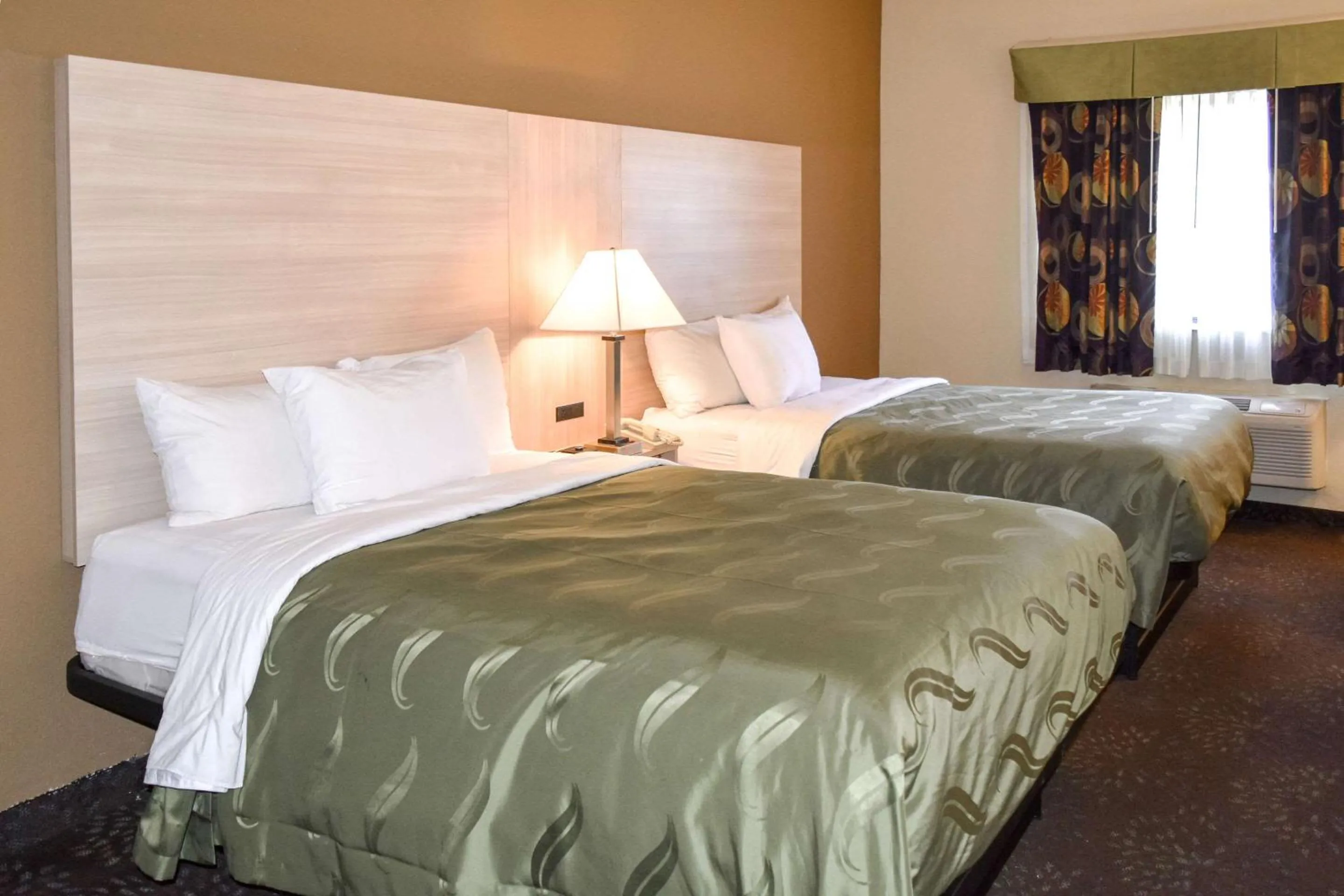 Queen Room with Two Queen Beds - Non-Smoking in Quality Inn & Suites Brooks Louisville South