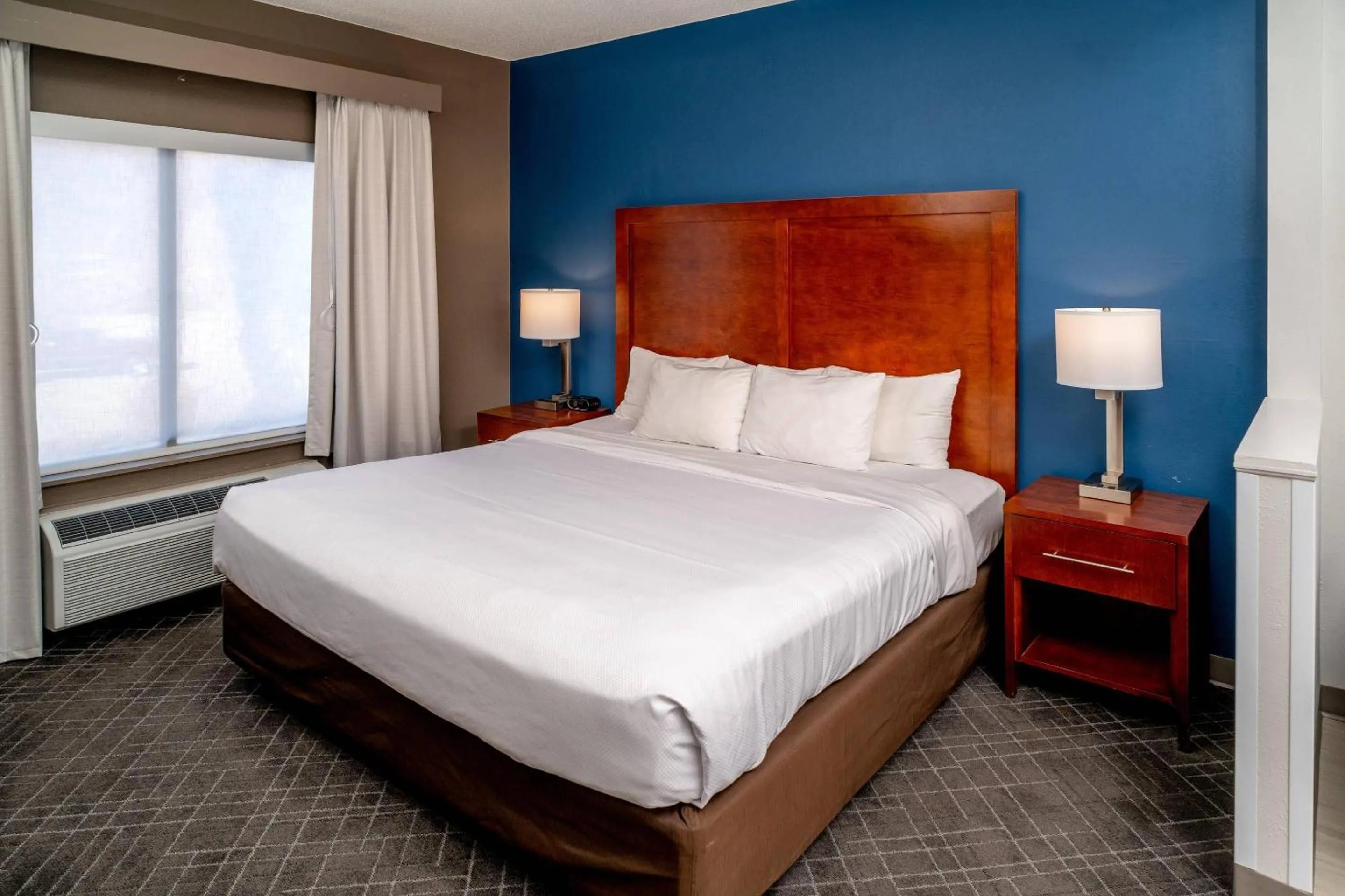 King Suite - Non-Smoking in Comfort Suites Prestonsburg West