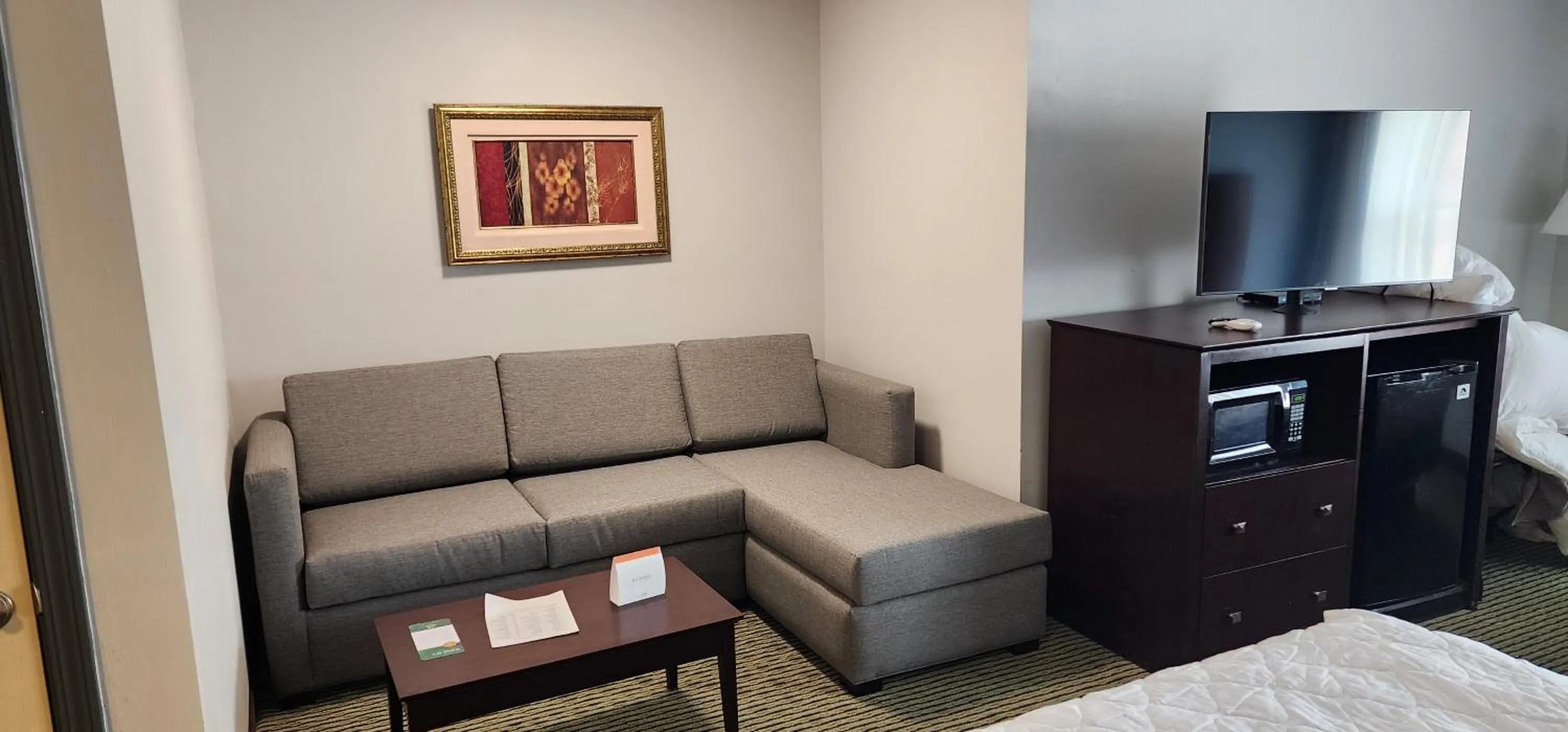 Suite with Two King Beds - Accessible/Non-Smoking in Quality Inn Dry Ridge