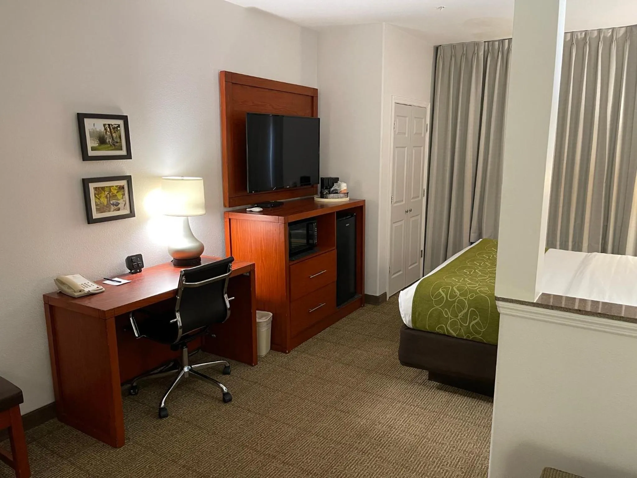 King Suite - Accessible/Non-Smoking in Comfort Suites Lake Charles