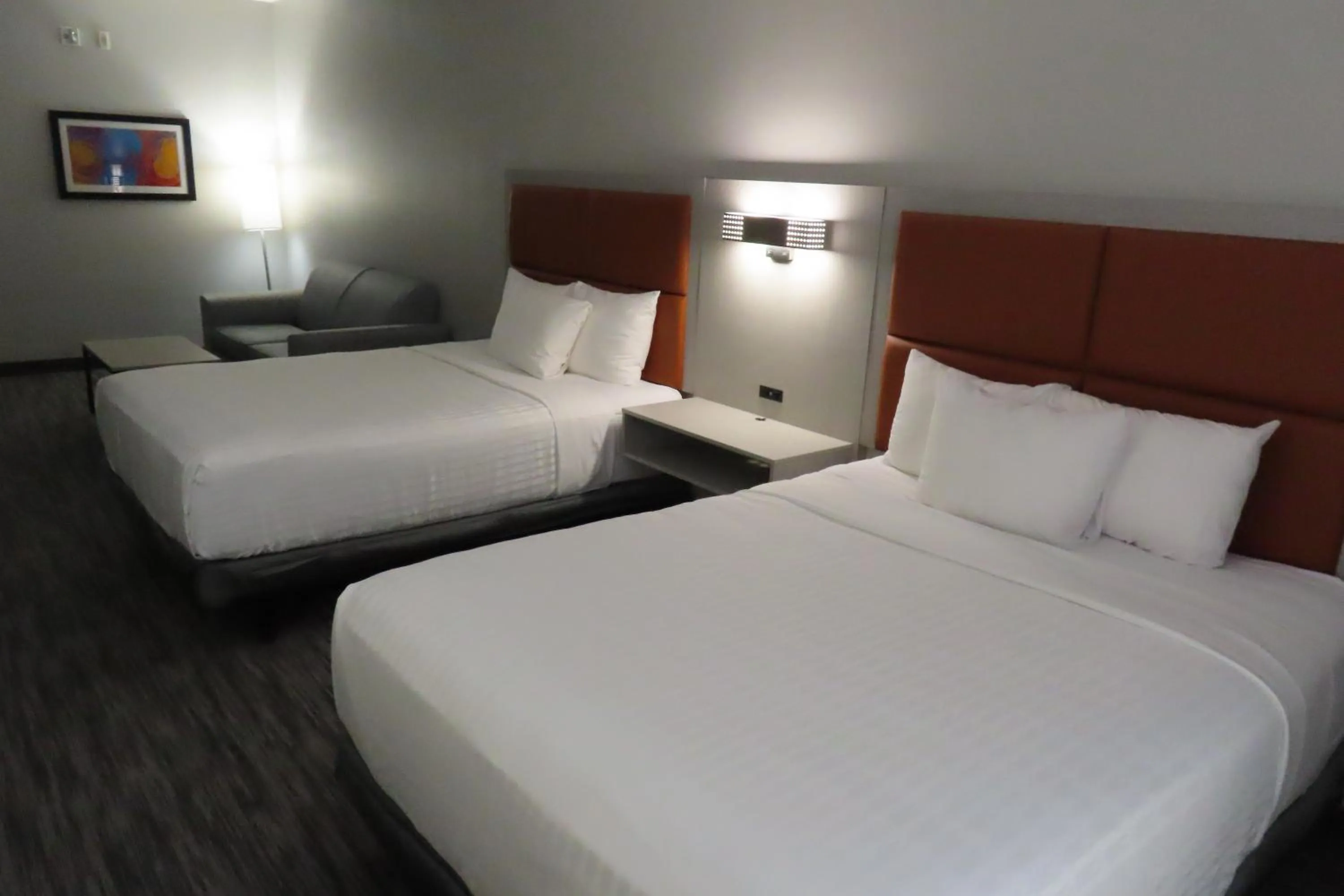 Queen Room with Two Queen Beds - Disability Access in Best Western Heritage Inn & Suites