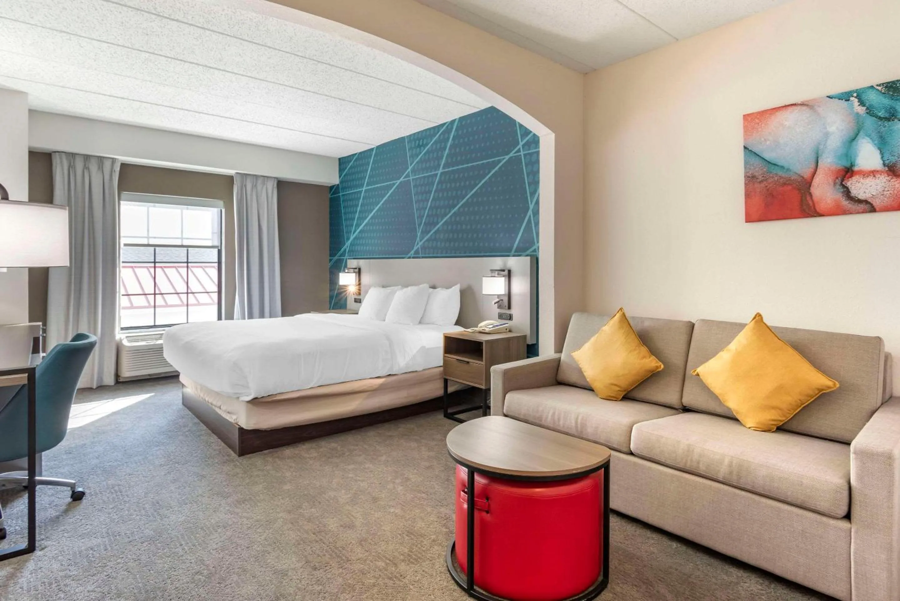 King Suite - Non-Smoking in Comfort Suites Ocean City West