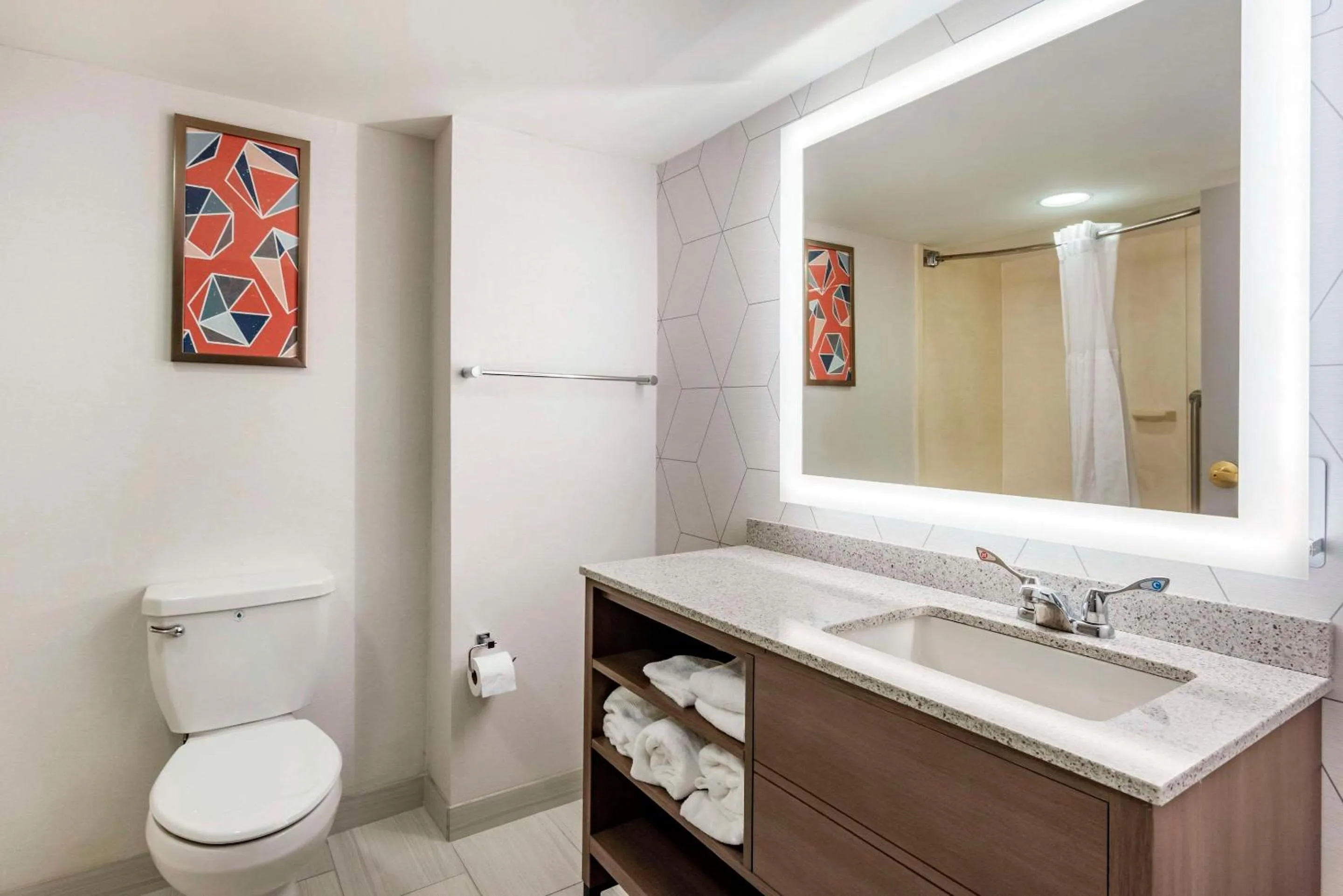 King Suite with Whirlpool - Non-Smoking in Comfort Suites Ocean City West