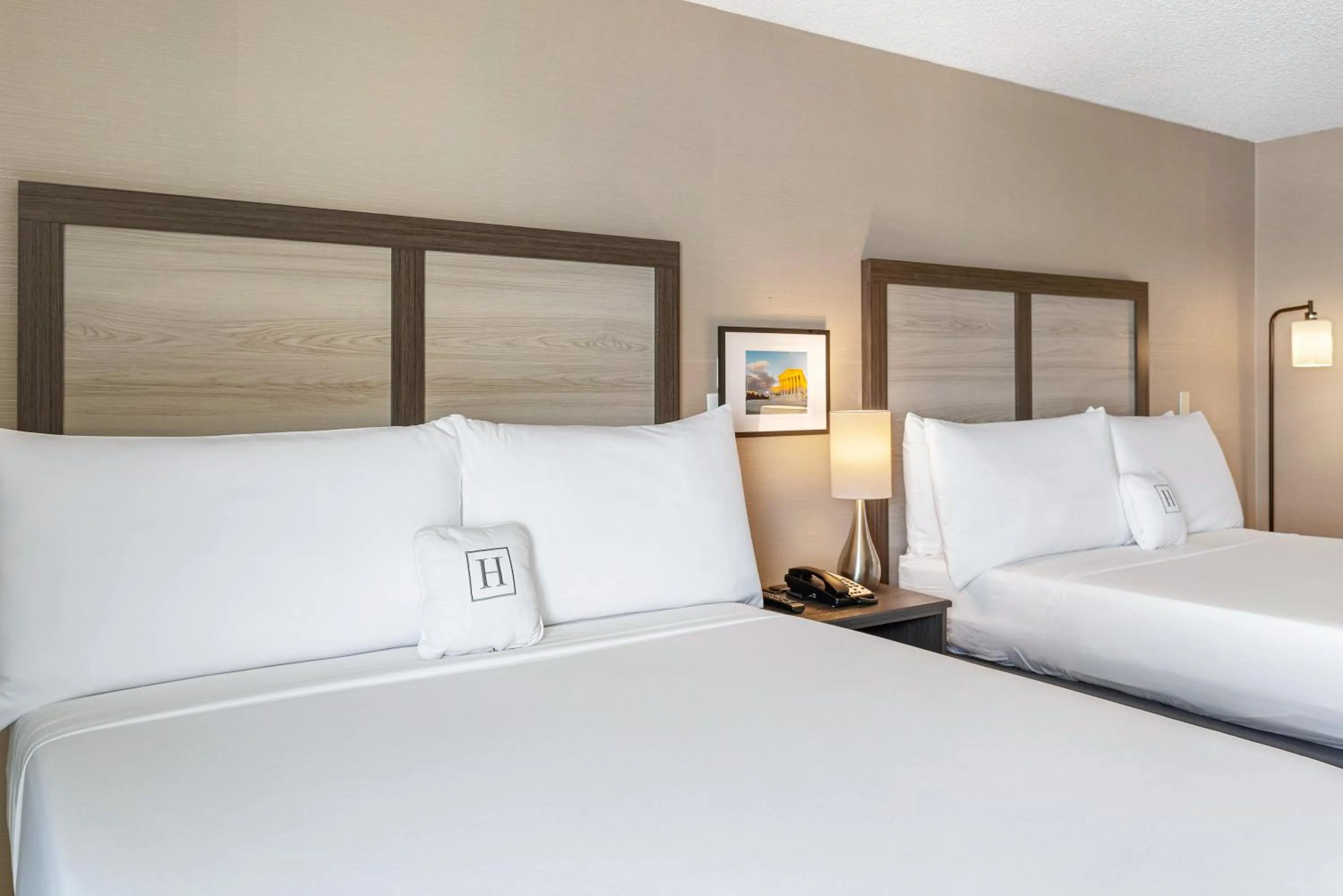 Queen Room with Two Queen Beds - Non-Smoking in Harborside Hotel