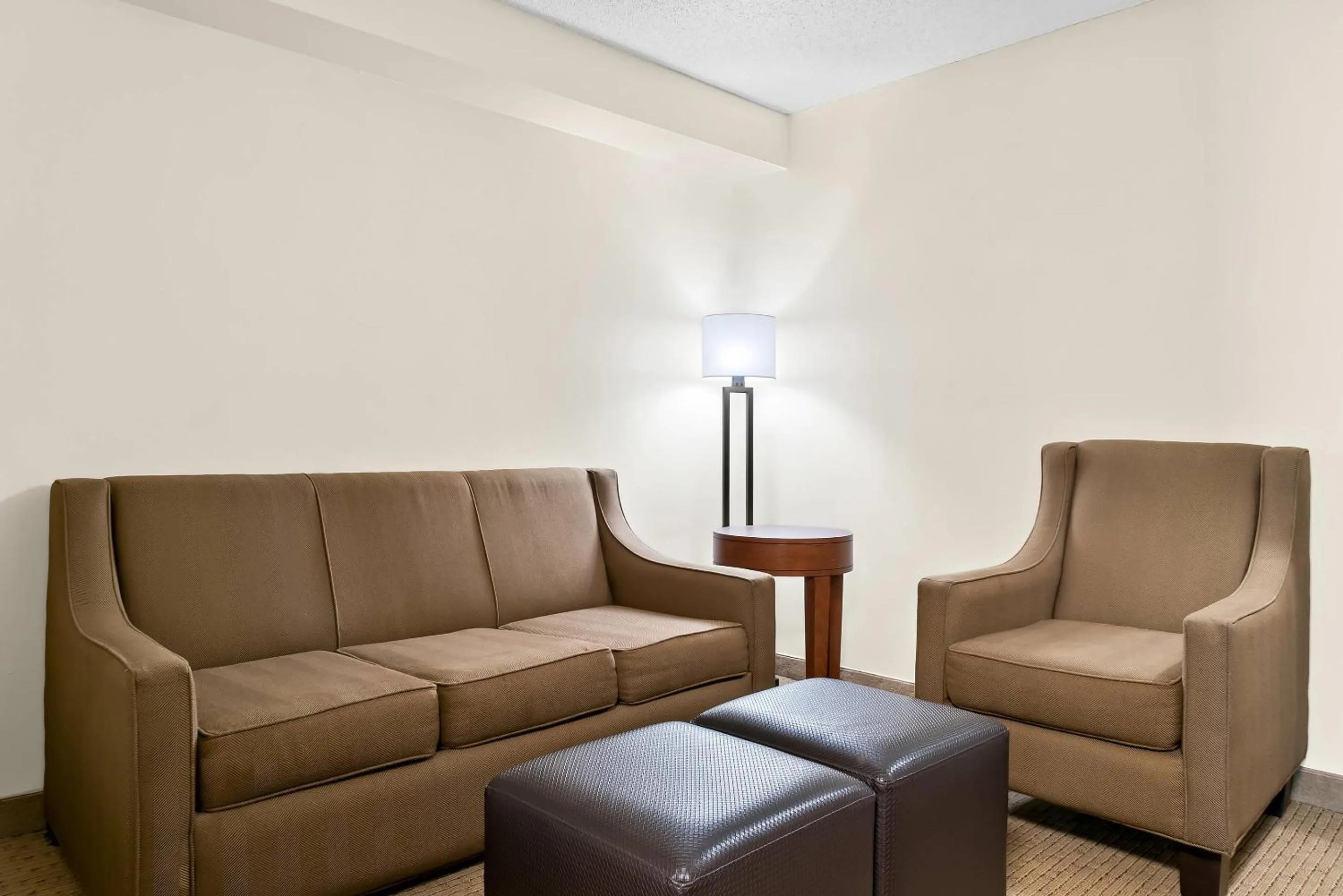 King Suite - Non-Smoking in Comfort Inn & Suites