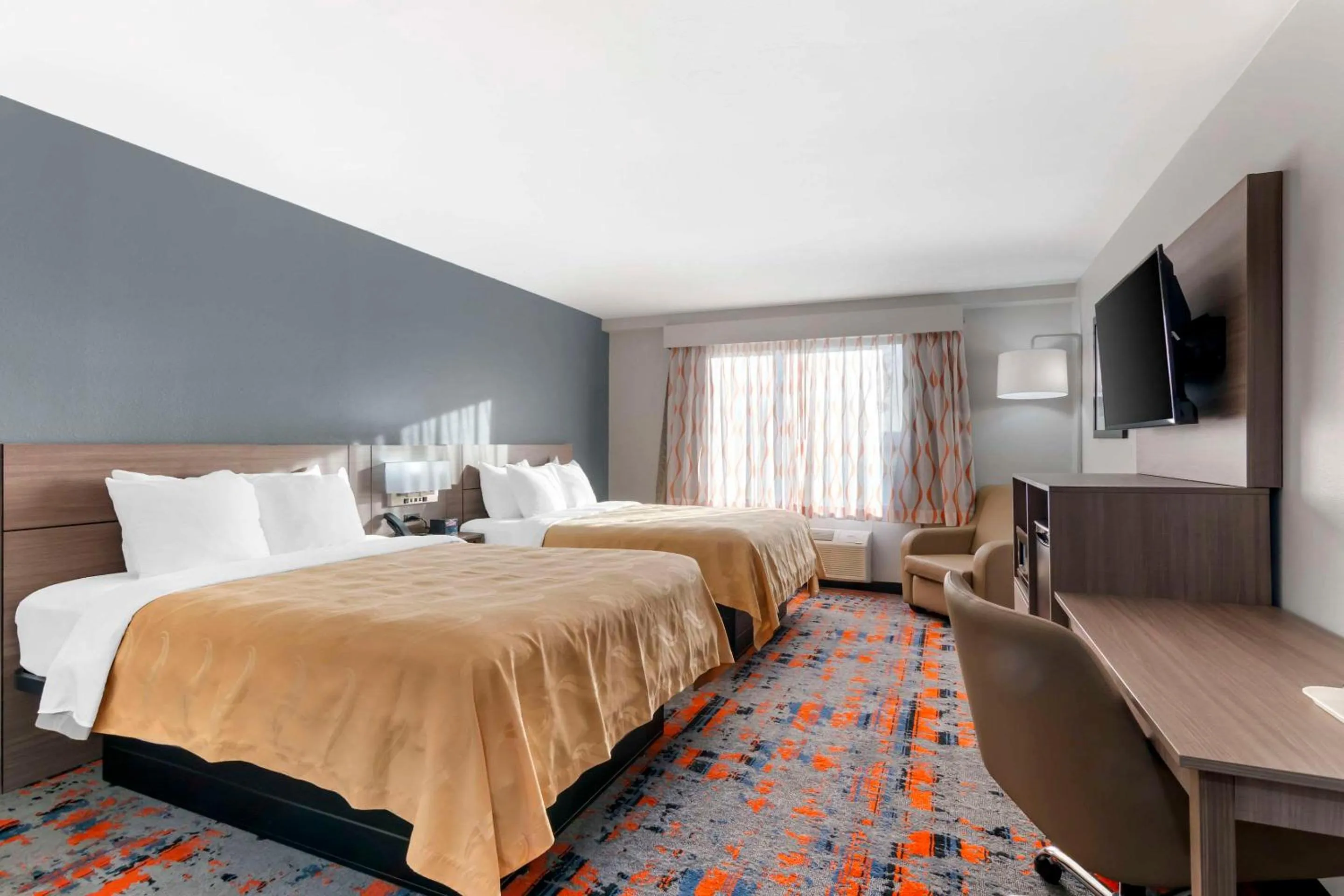 Queen Room with Two Queen Beds - Non-Smoking in Quality Inn