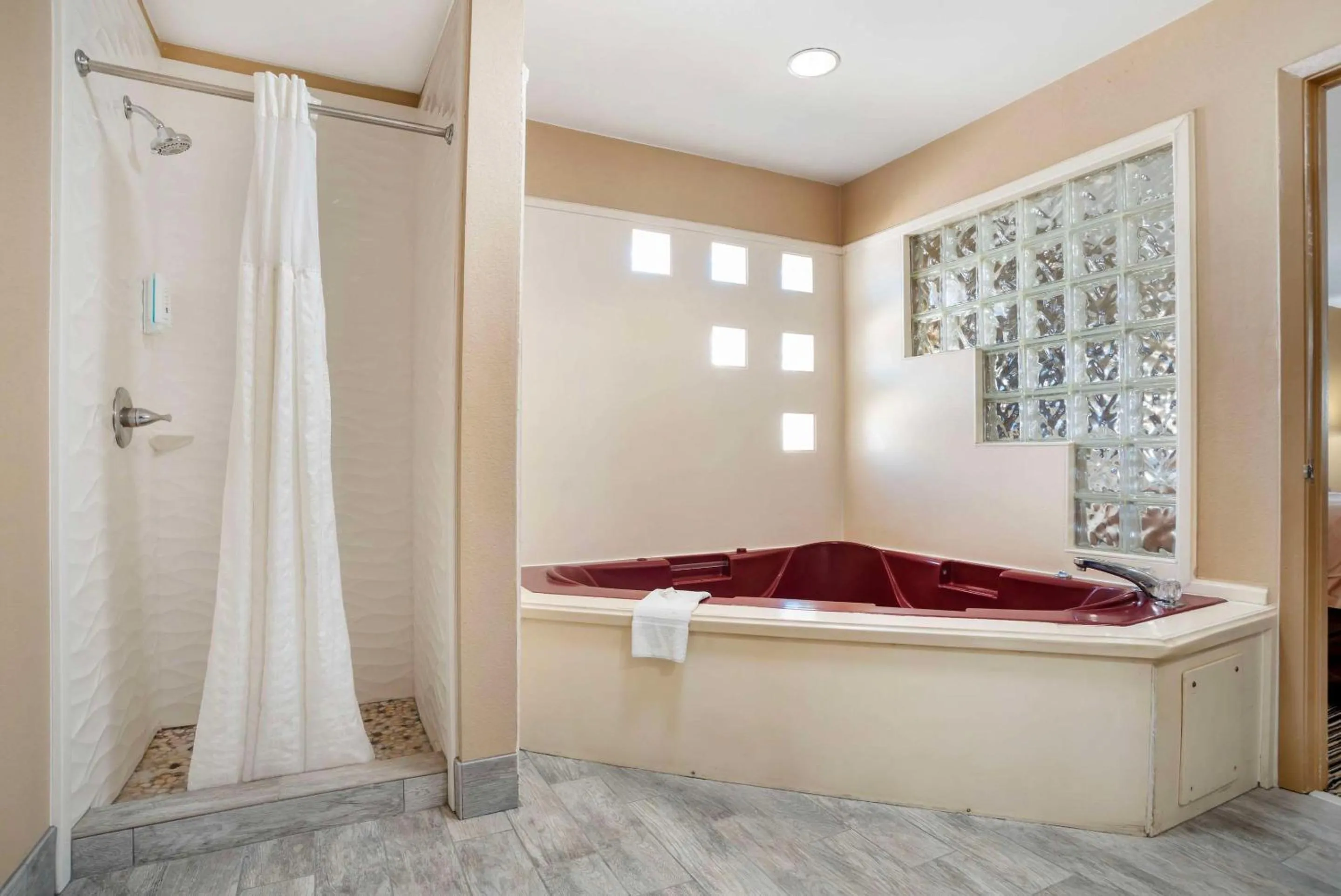 Bedroom in Quality Inn Brookhaven