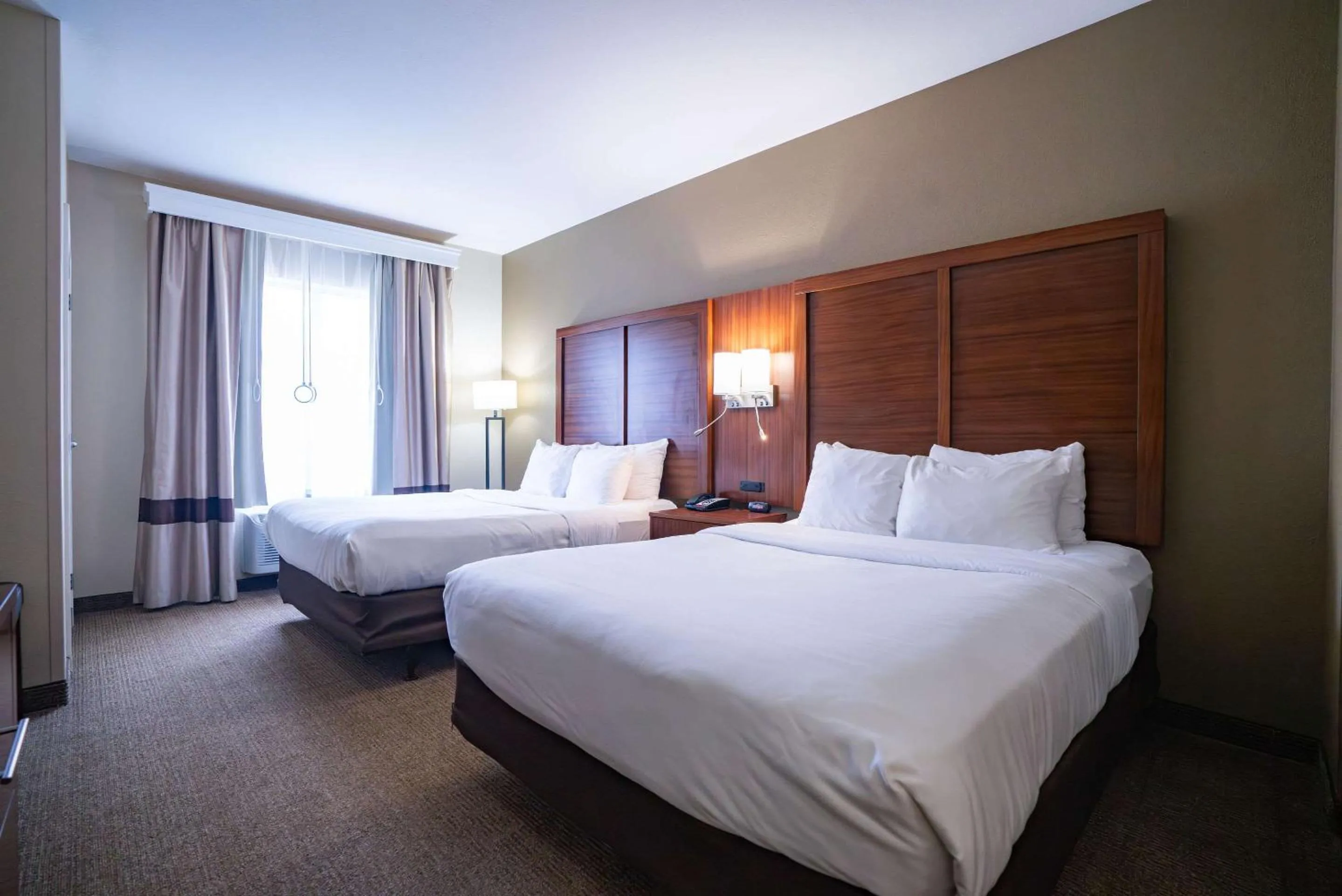 Queen Suite with Two Queen Beds - Disability Access / Non-Smoking in Comfort Suites Flowood - Jackson Airport