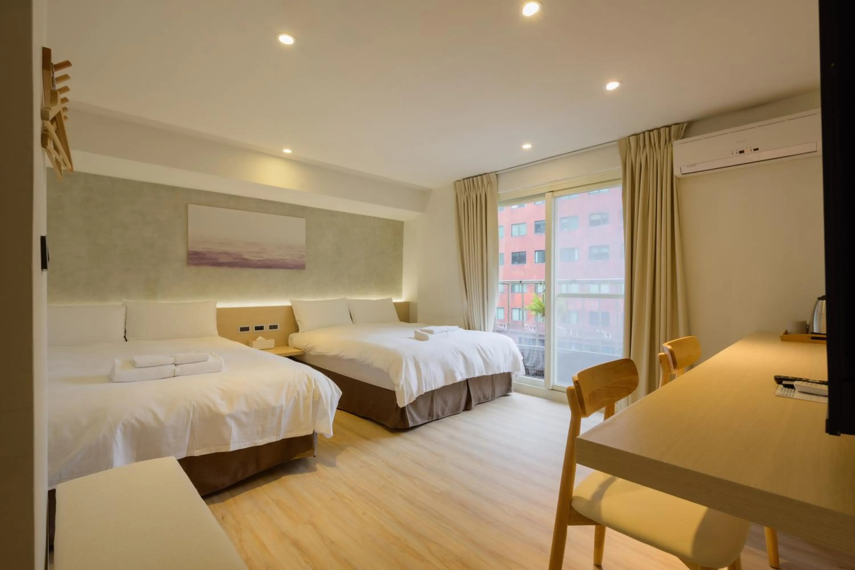 Luxury Quadruple Room in Members Hotel at Taipei 101