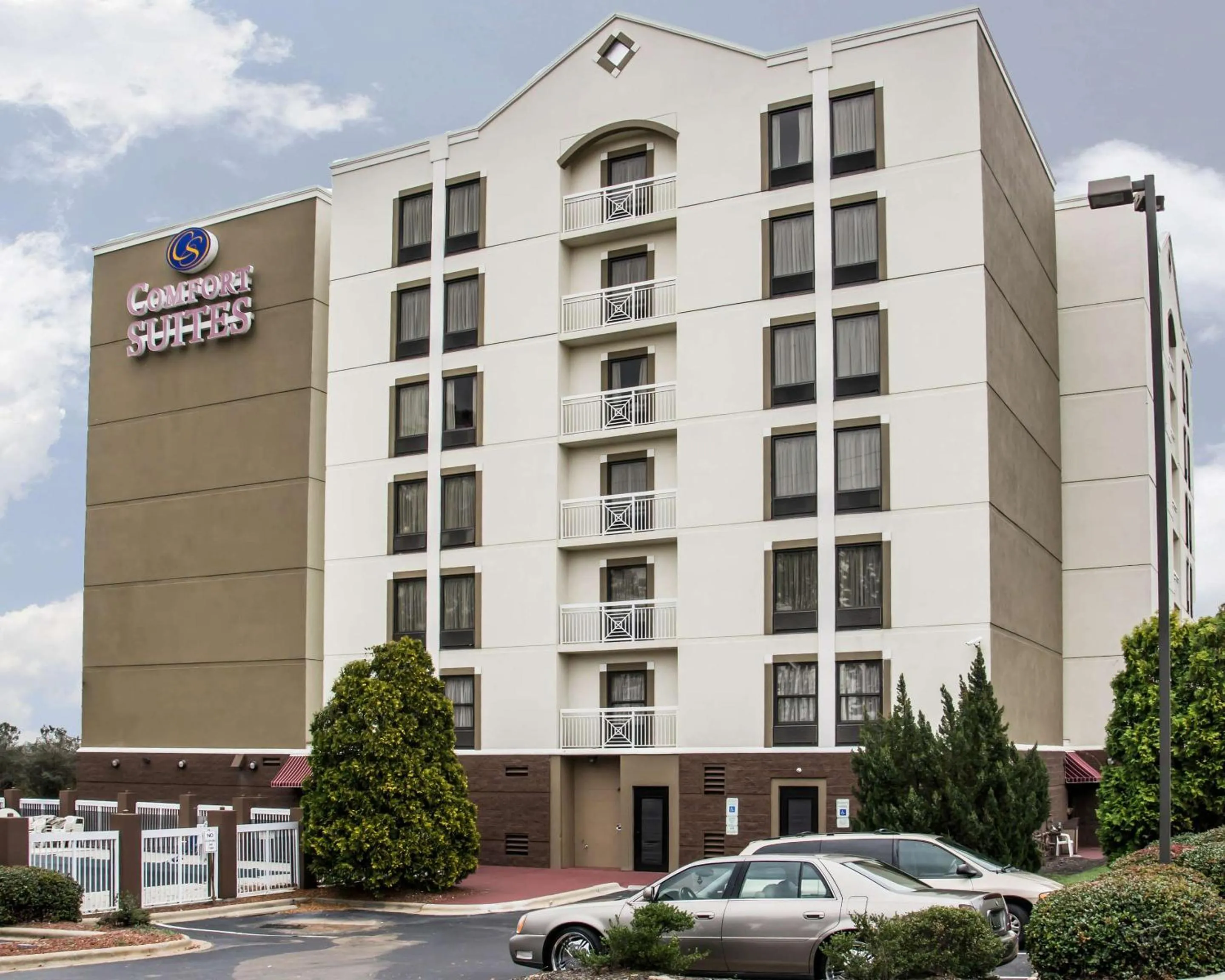 Comfort Suites University - Research Park