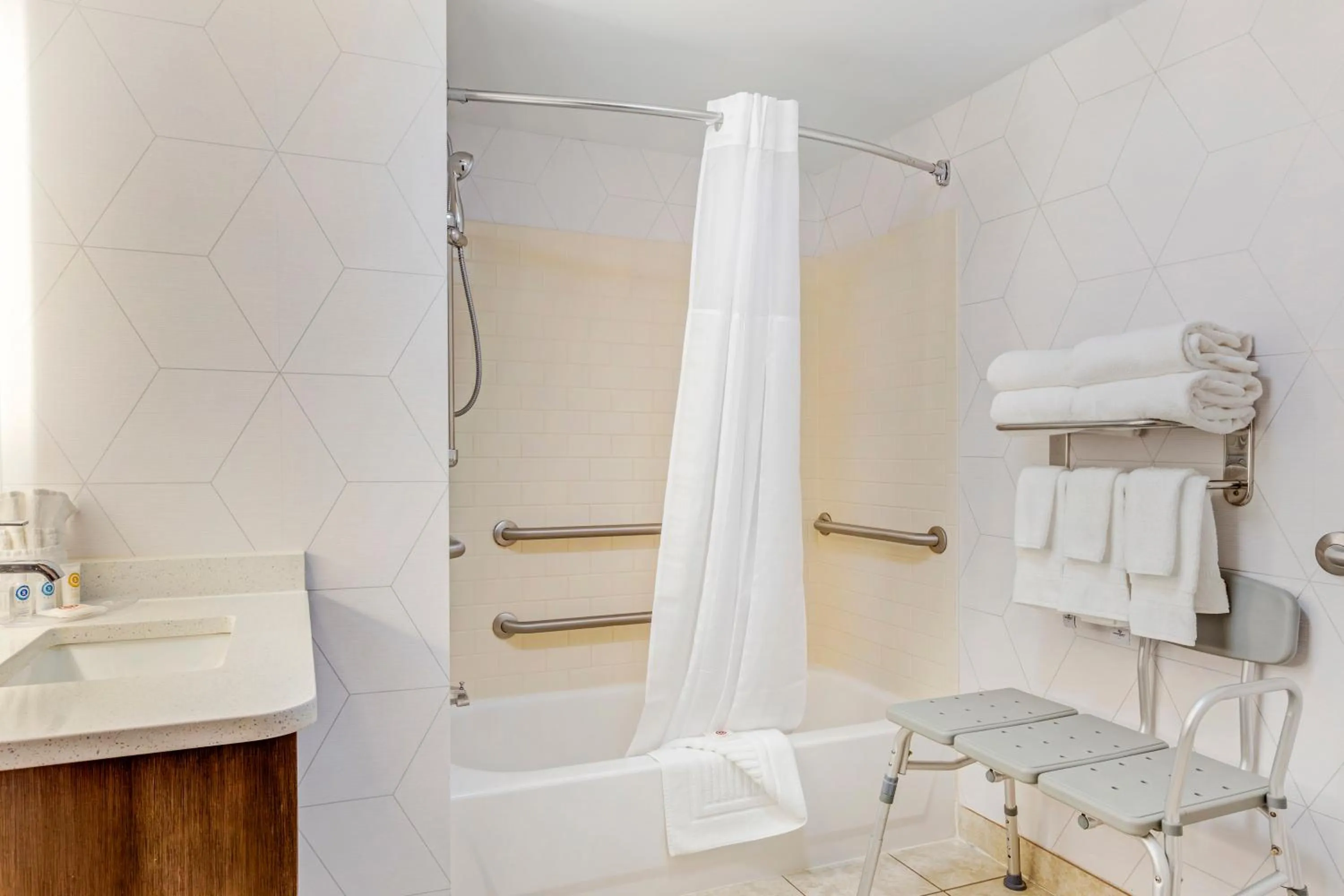 Queen Suite with Two Queen Beds - Accessible/Non-Smoking in Comfort Suites Whitsett - Greensboro East