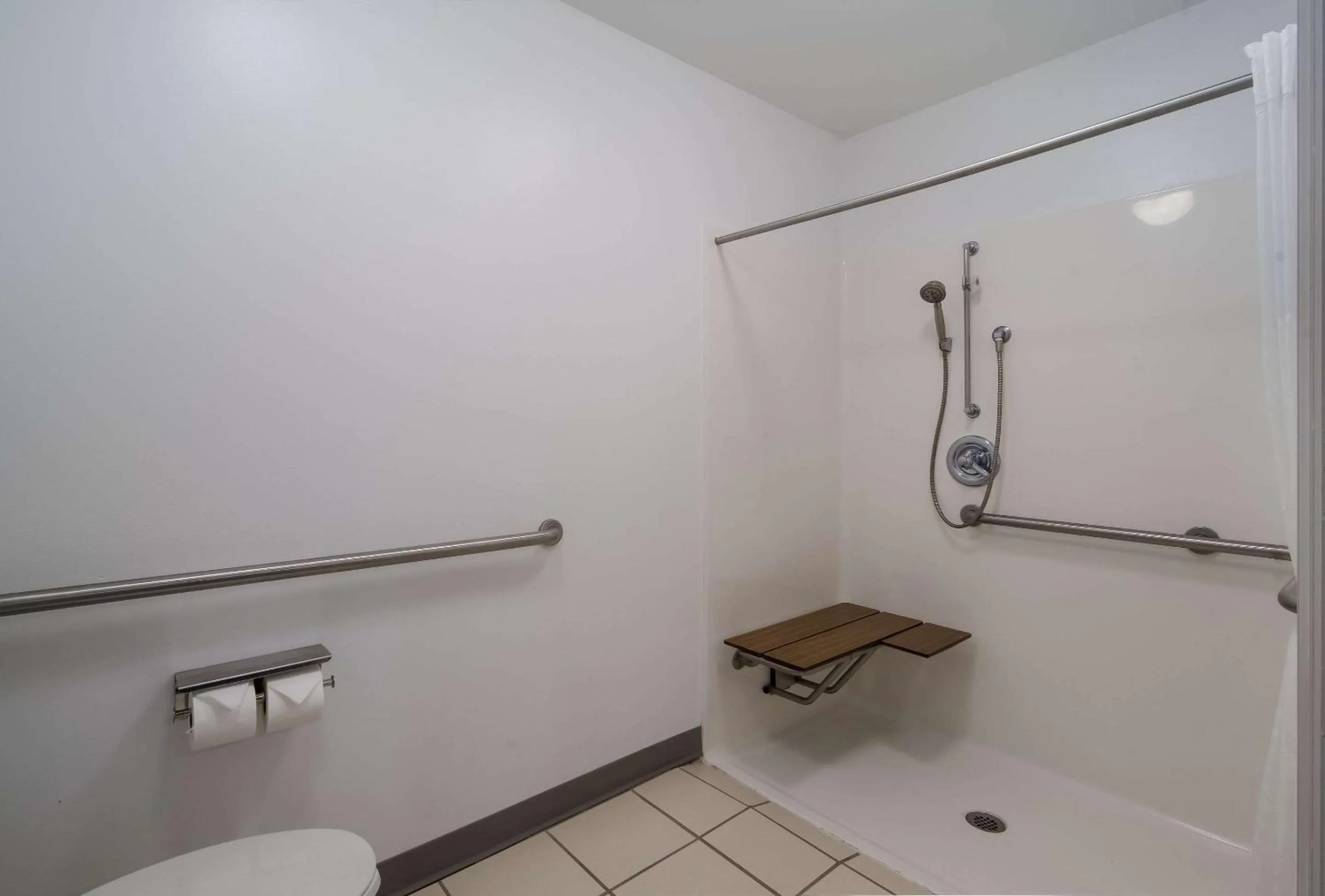 King Room - Accessible/Non-Smoking in Quality Inn Goldsboro