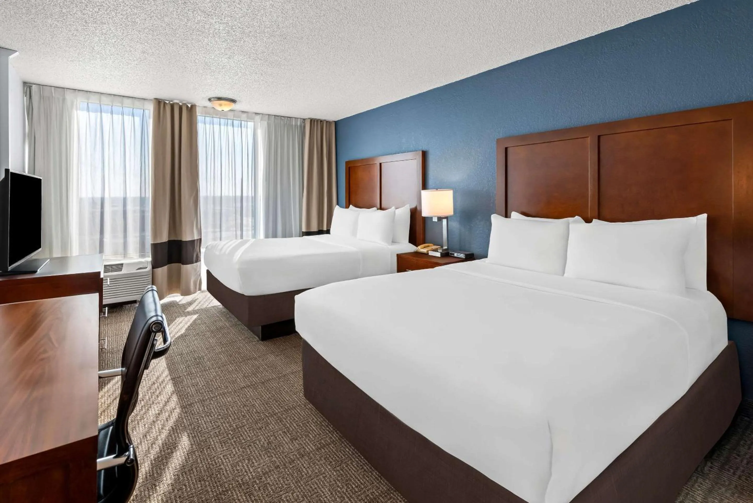 Queen Room with Two Queen Beds - Non-Smoking in Comfort Inn & Suites Omaha Central