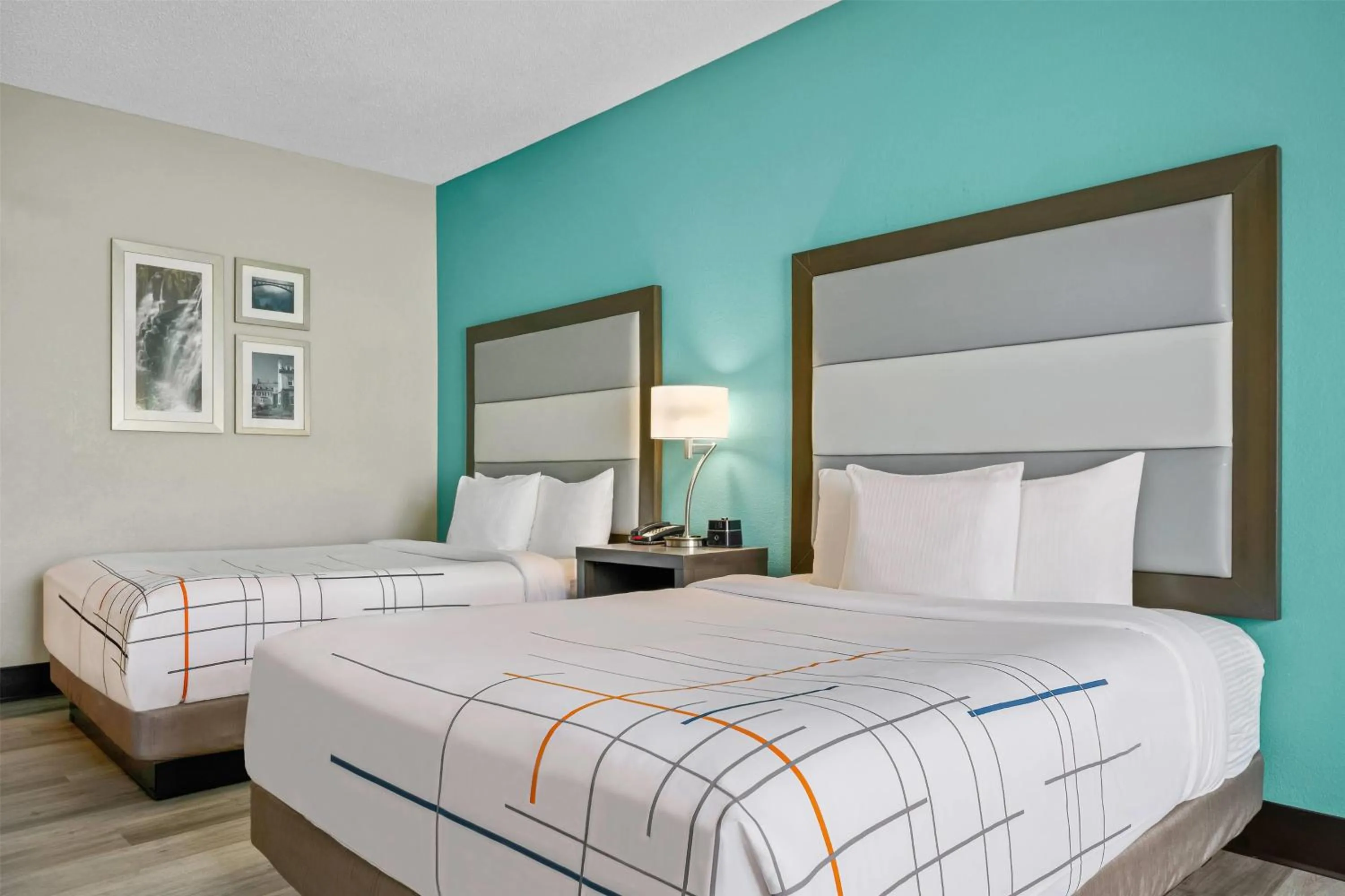 Queen Room with Two Queen Beds - Mobility/Hearing Accessible - Non-Smoking in La Quinta by Wyndham Batavia