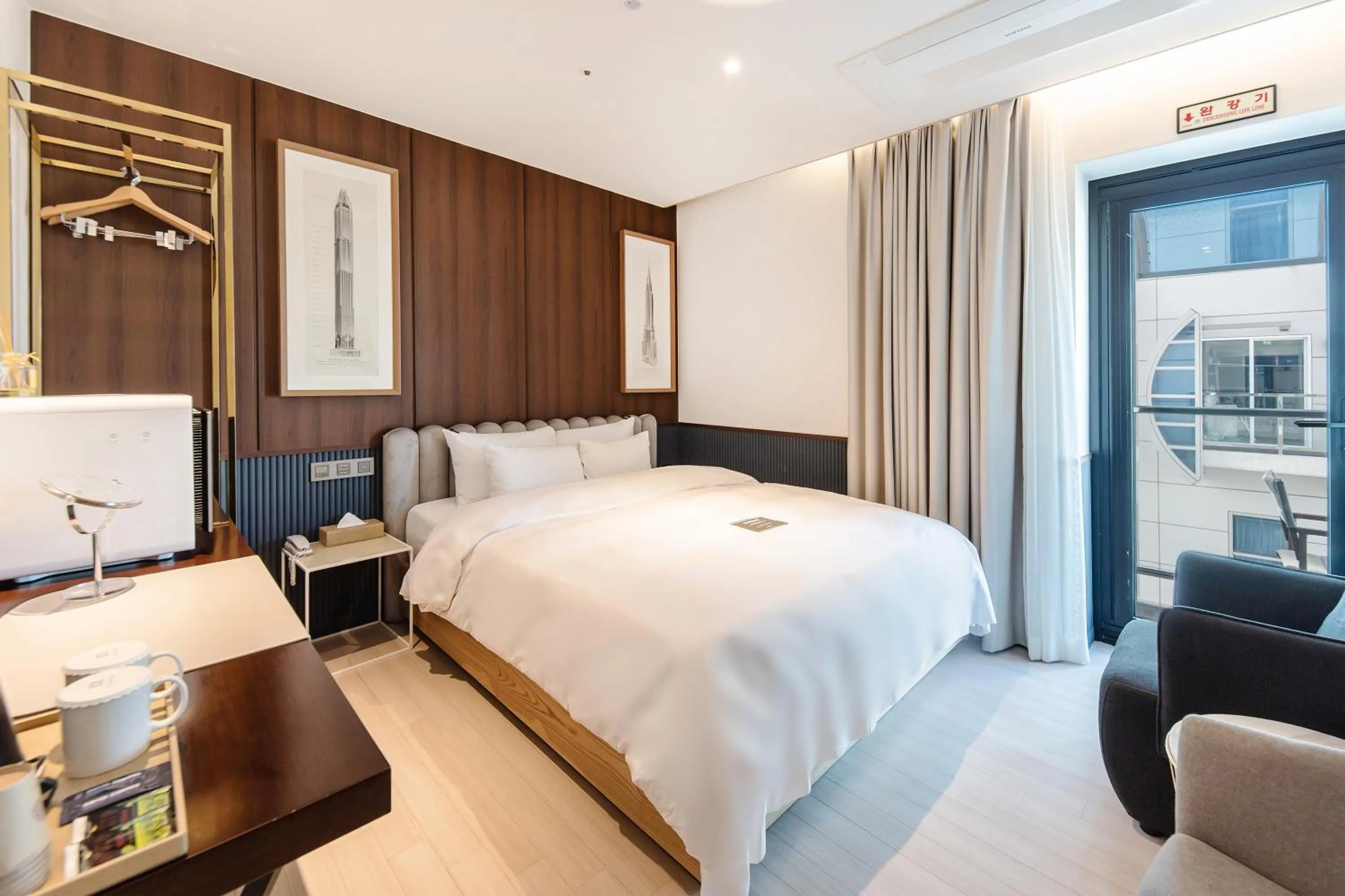 Standard Terrace with City View  in H Avenue Gwanganri Beach