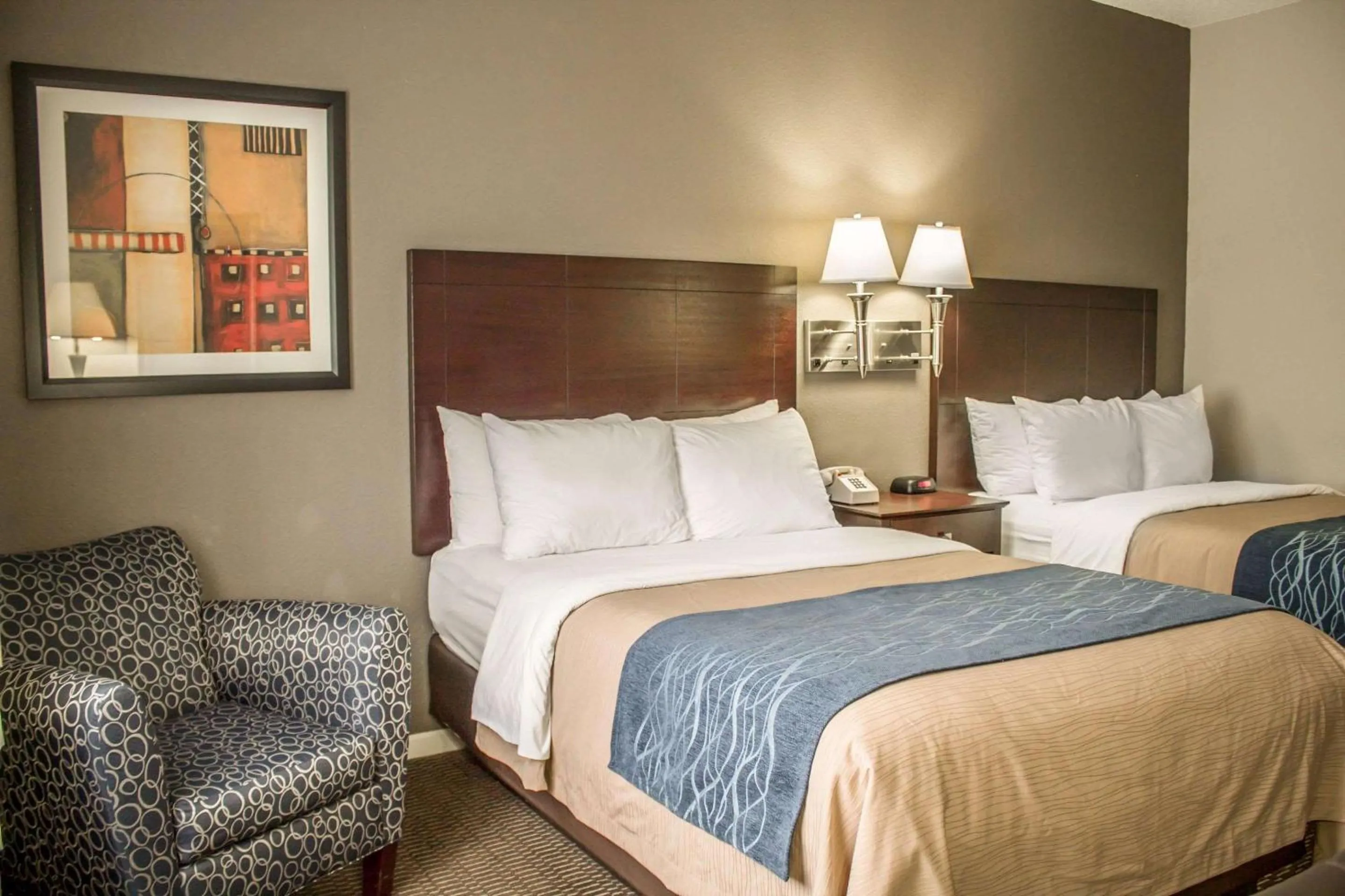 Deluxe Room with Two Double Beds - Non-Smoking  in Comfort Inn Sandusky