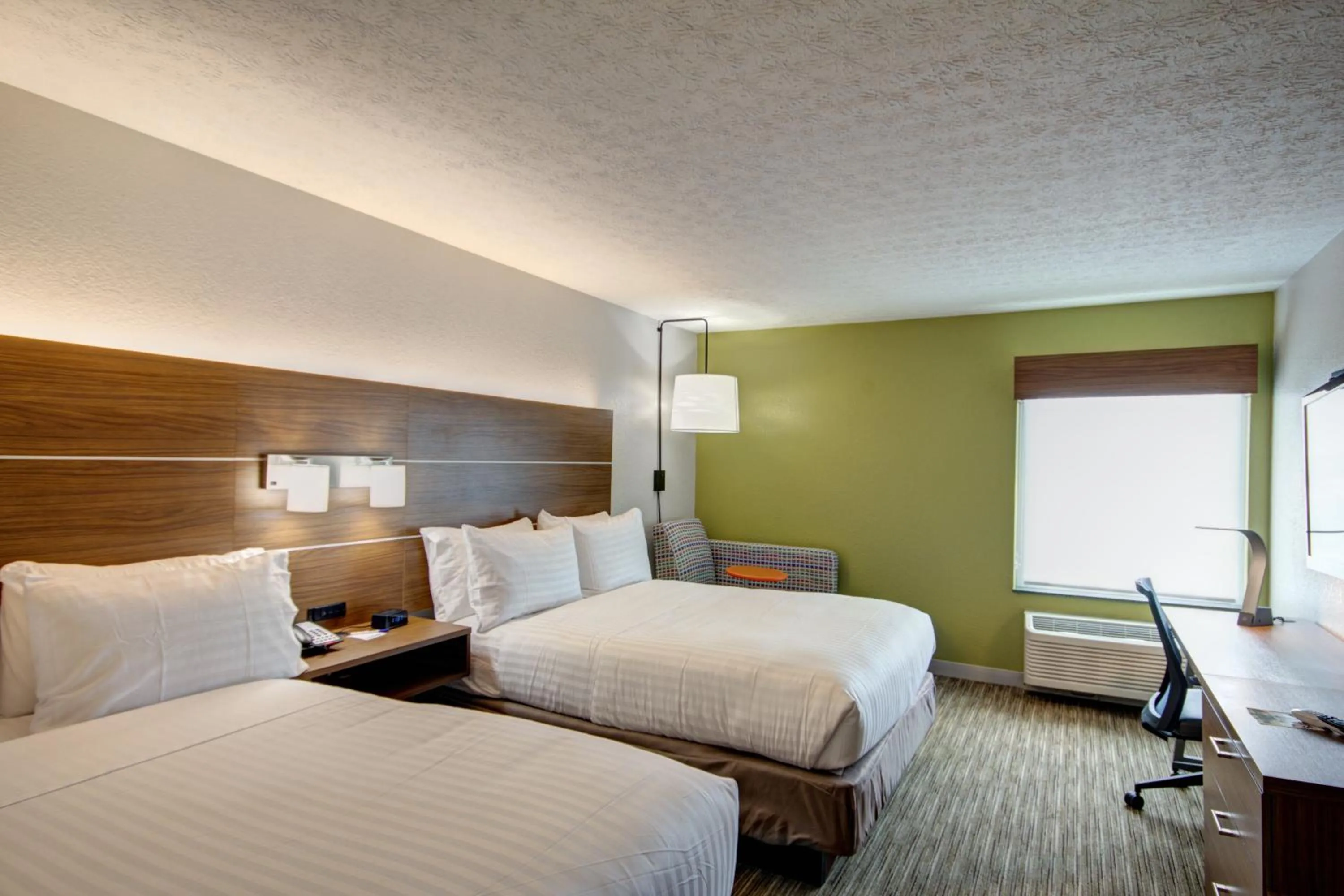 Standard Queen Room with Two Queen Beds - Communications Accessible in Holiday Inn Express Columbus South - Obetz by IHG