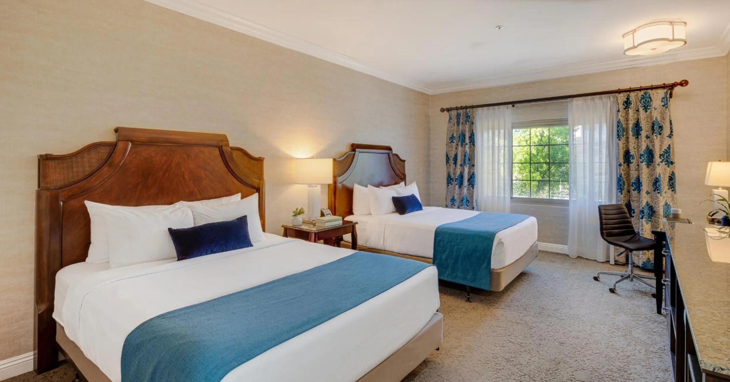 Queen Room with Two Queen Beds - Disability Access in Ayres Suites Diamond Bar