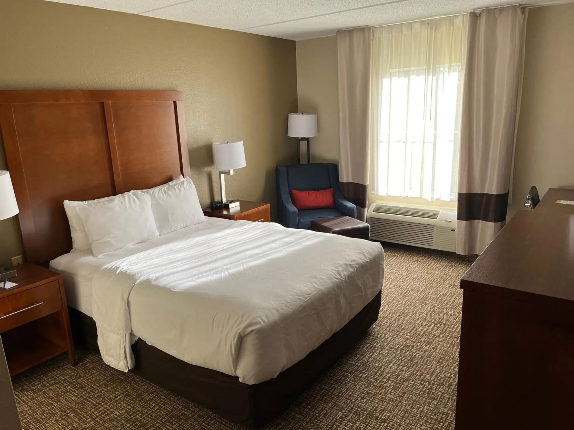 Queen Room with Bath Tub - Mobility Accessible/Non-Smoking in Wingate by Wyndham Clearfield