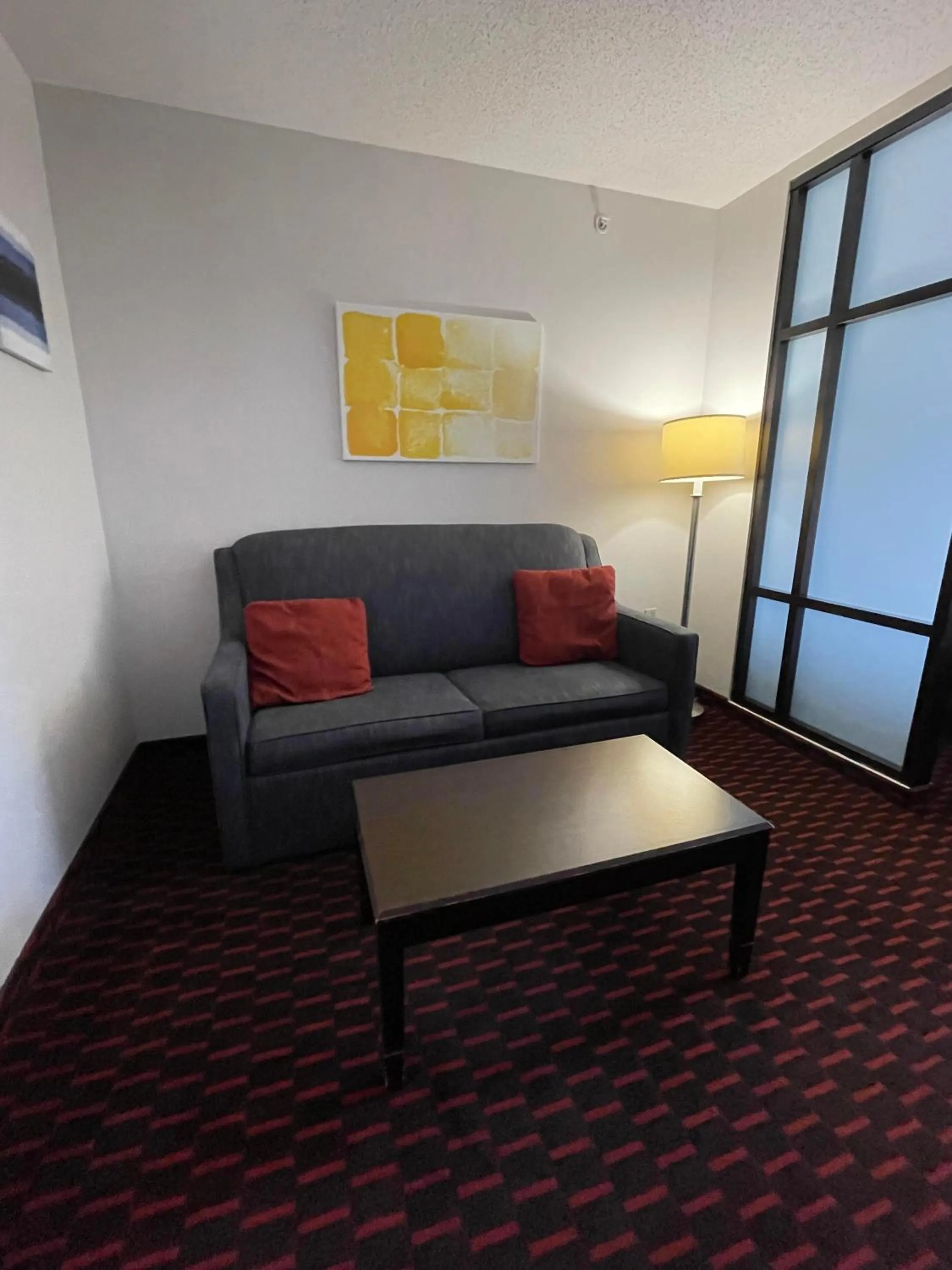 Queen Suite - Non-Smoking in Comfort Suites Altoona North