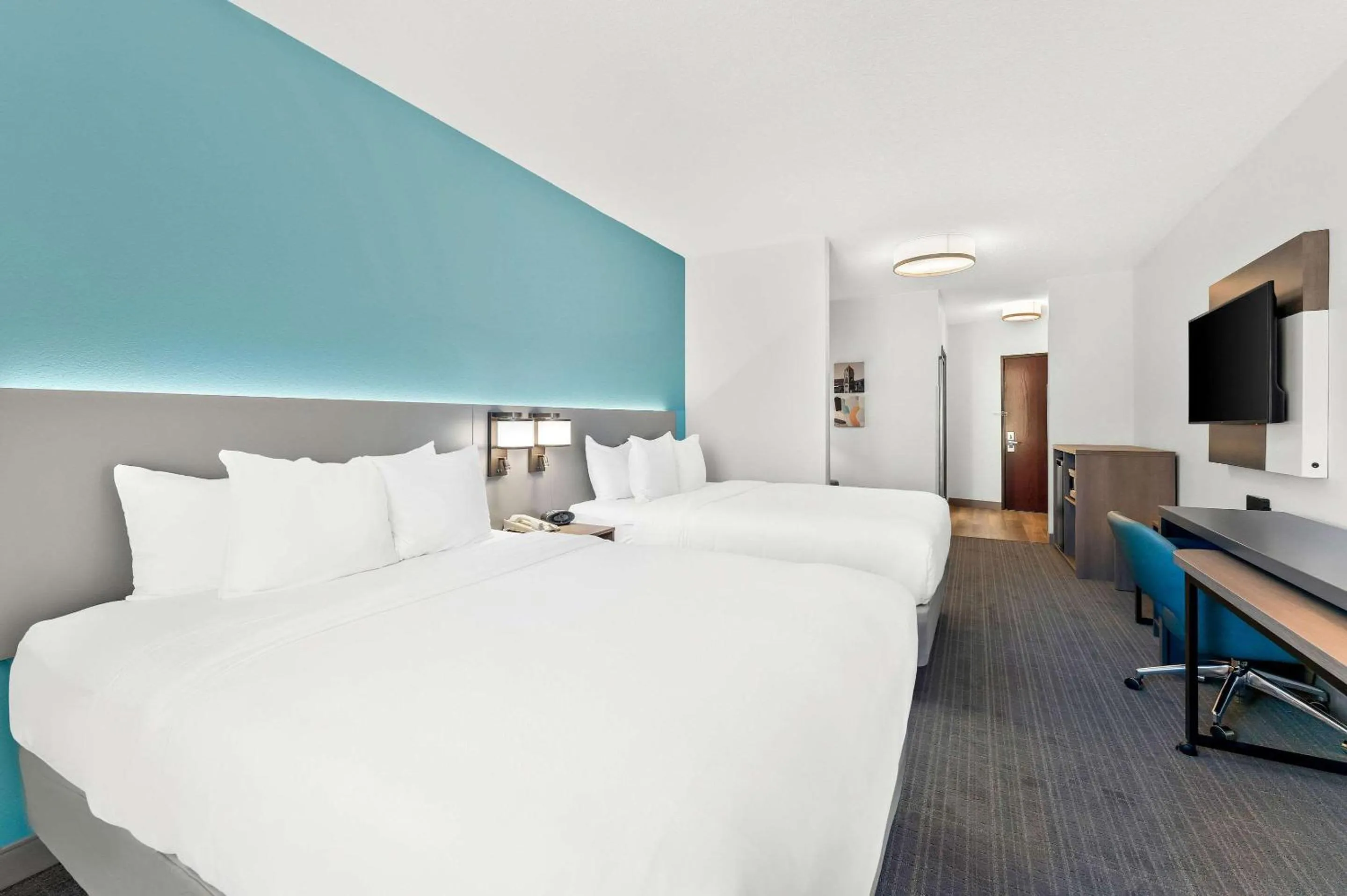 Queen Suite - Non-Smoking in Comfort Inn & Suites Tunkhannock