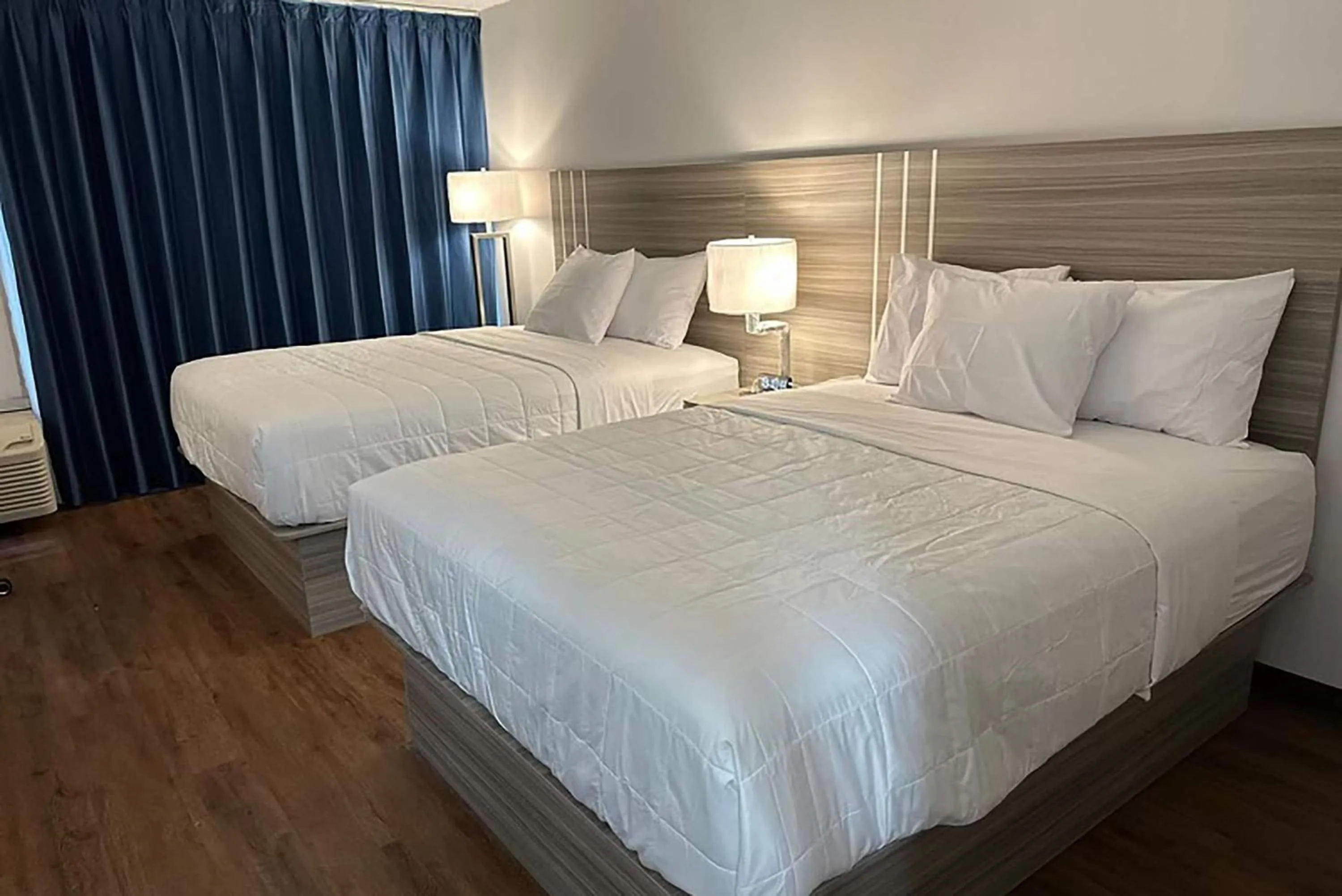 Double Room with Two Double Beds - Non-Smoking in Baymont by Wyndham Milesburg