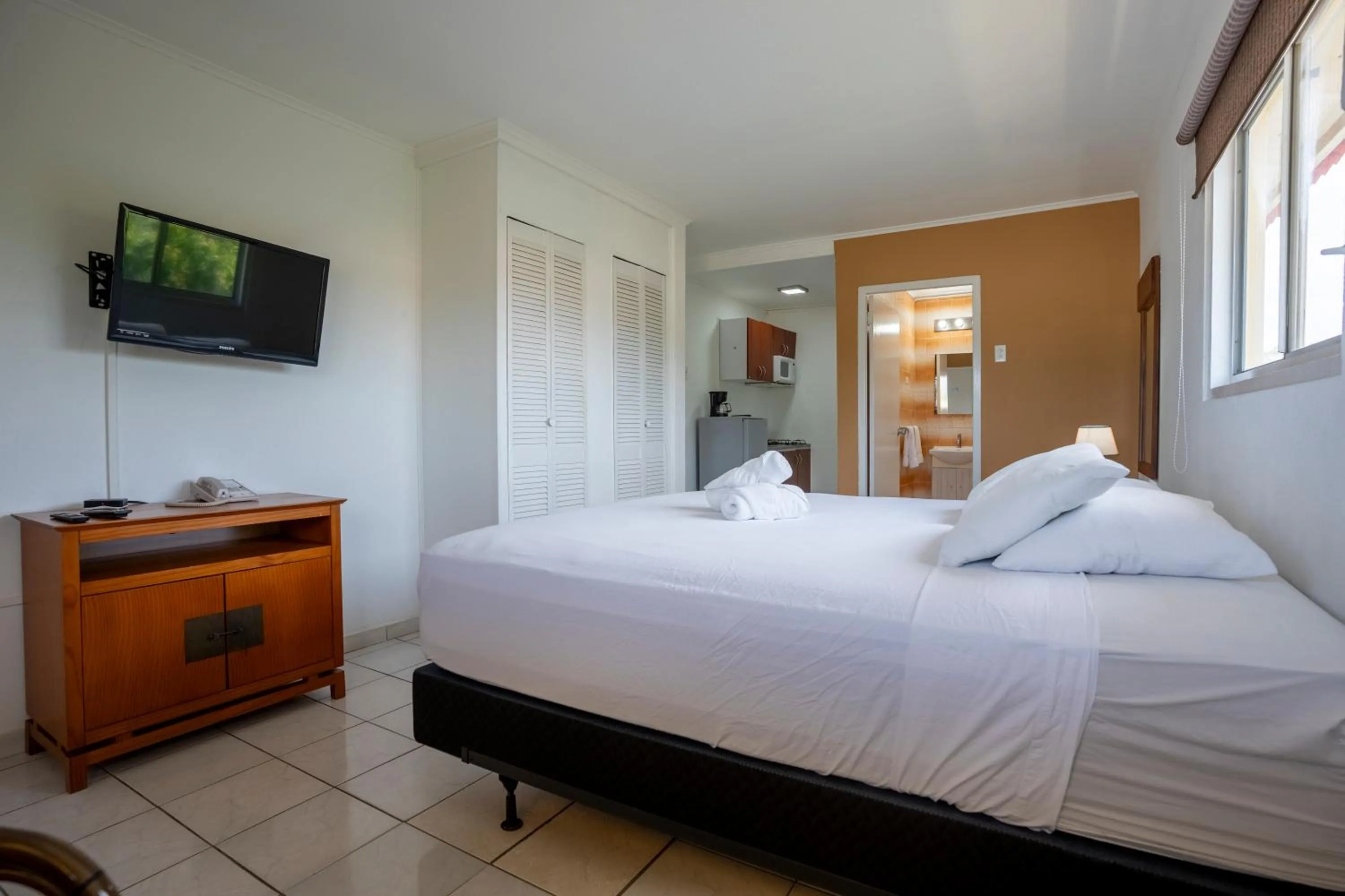 Standard Triple Studio in Coconut Inn