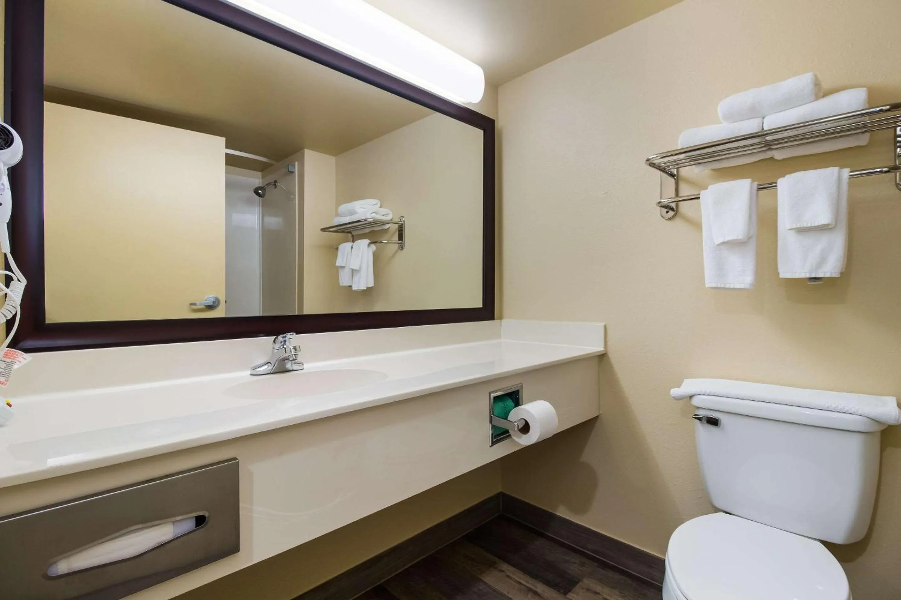 Double Room with Two Double Beds - Non-Smoking in Quality Inn & Suites North Myrtle Beach